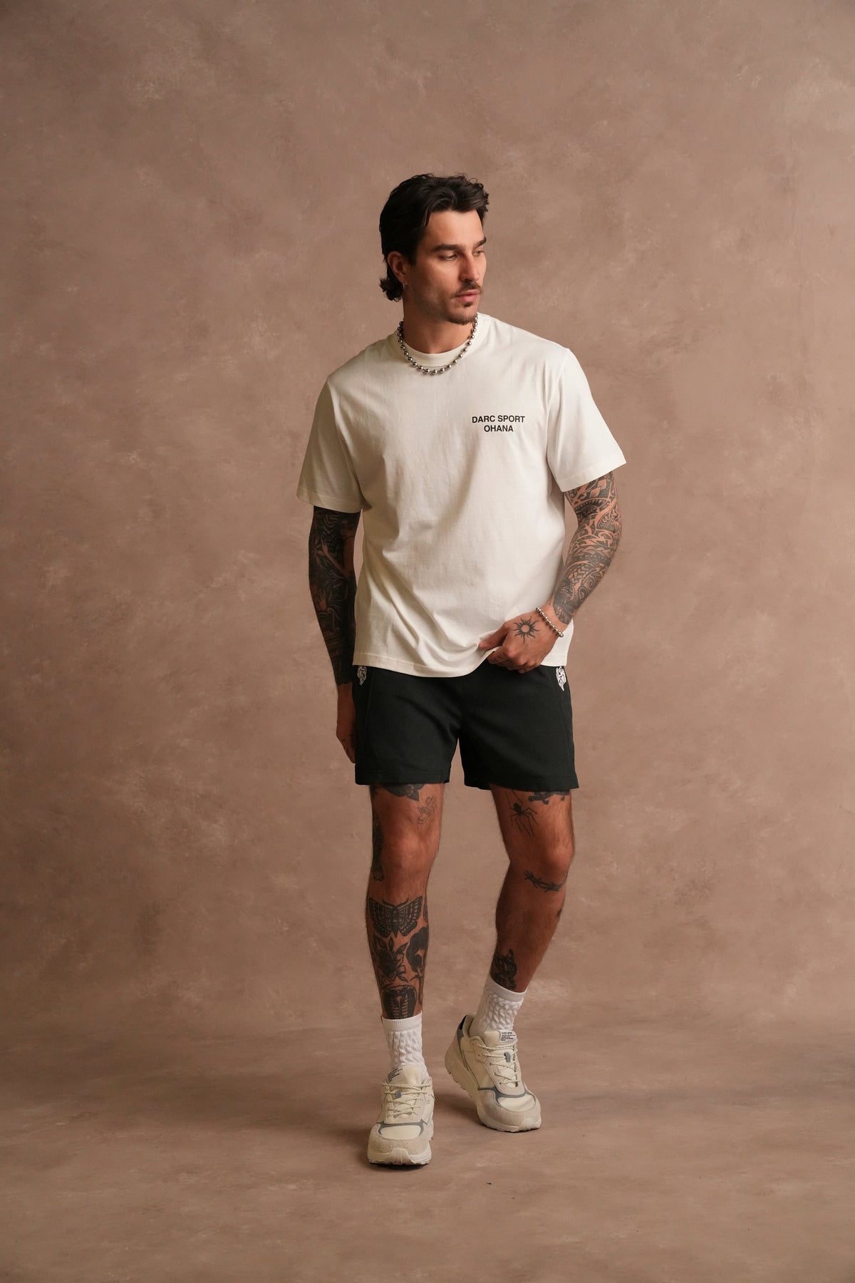 Darc Sport Ohana Lightweight "Heritage" Tee in Cream — imagem 4
