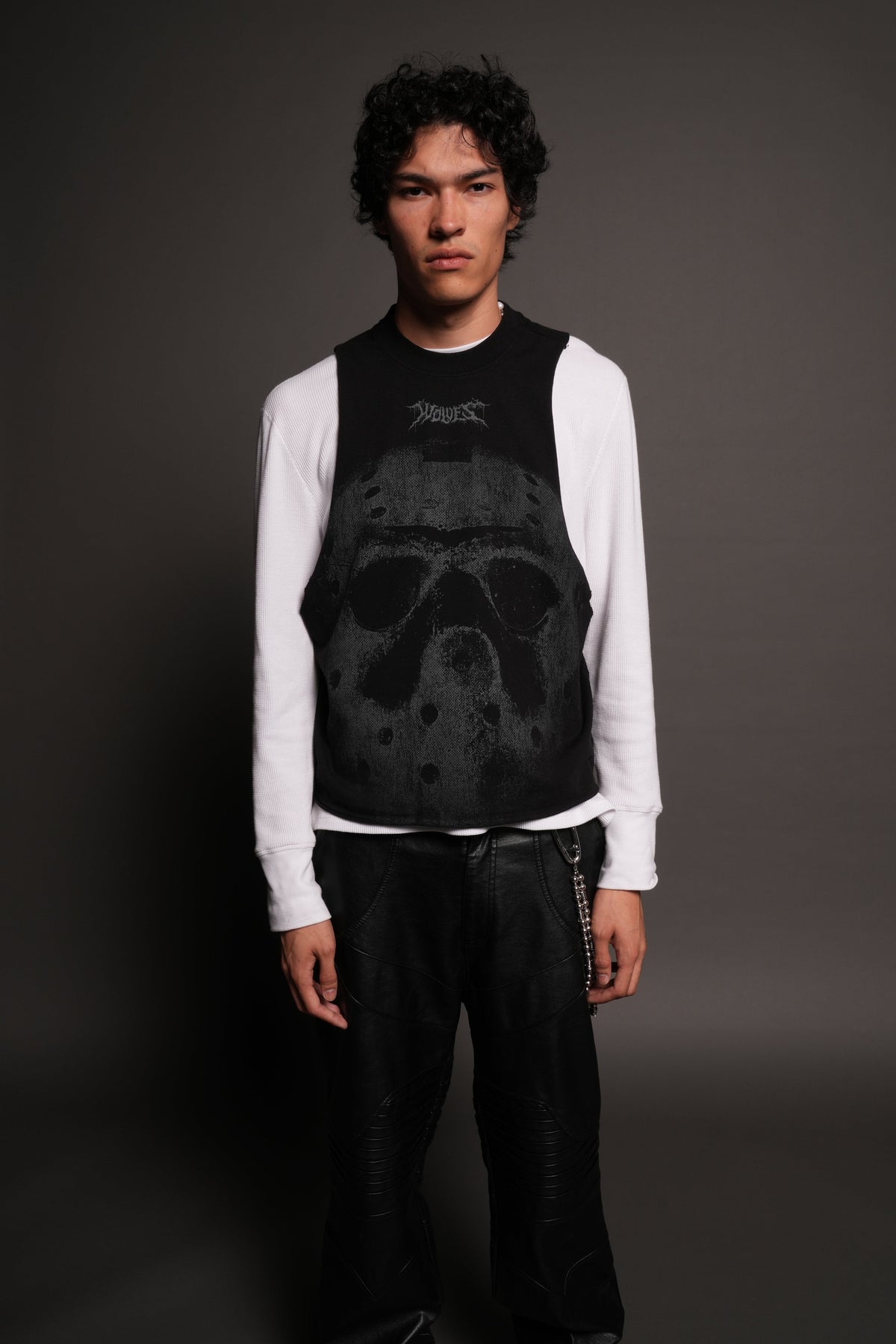 Jason Forever Grunge Raw Hem Box Cut Tommy Muscle Tee In Black