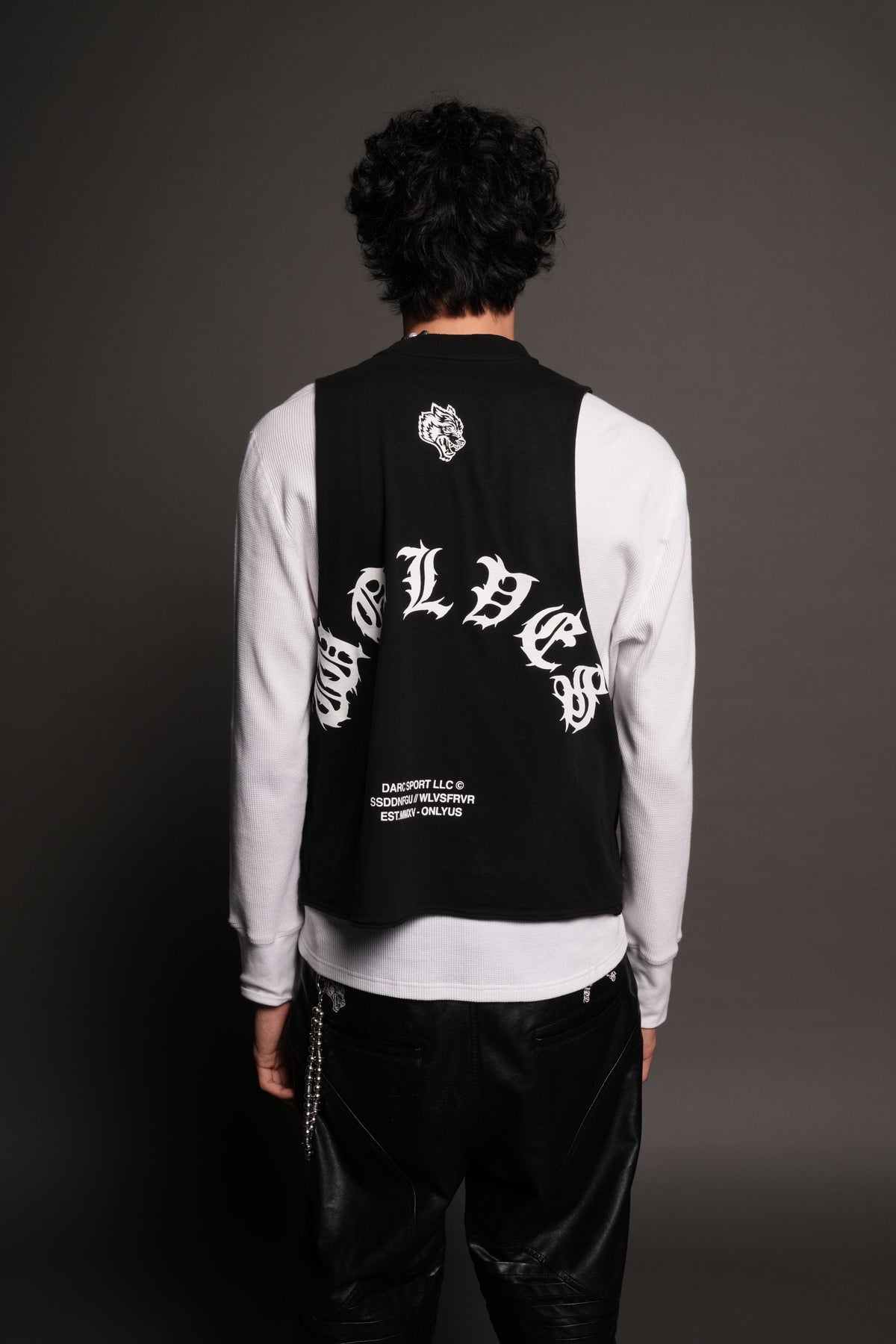 Jason Forever Grunge Raw Hem Box Cut Tommy Muscle Tee In Black