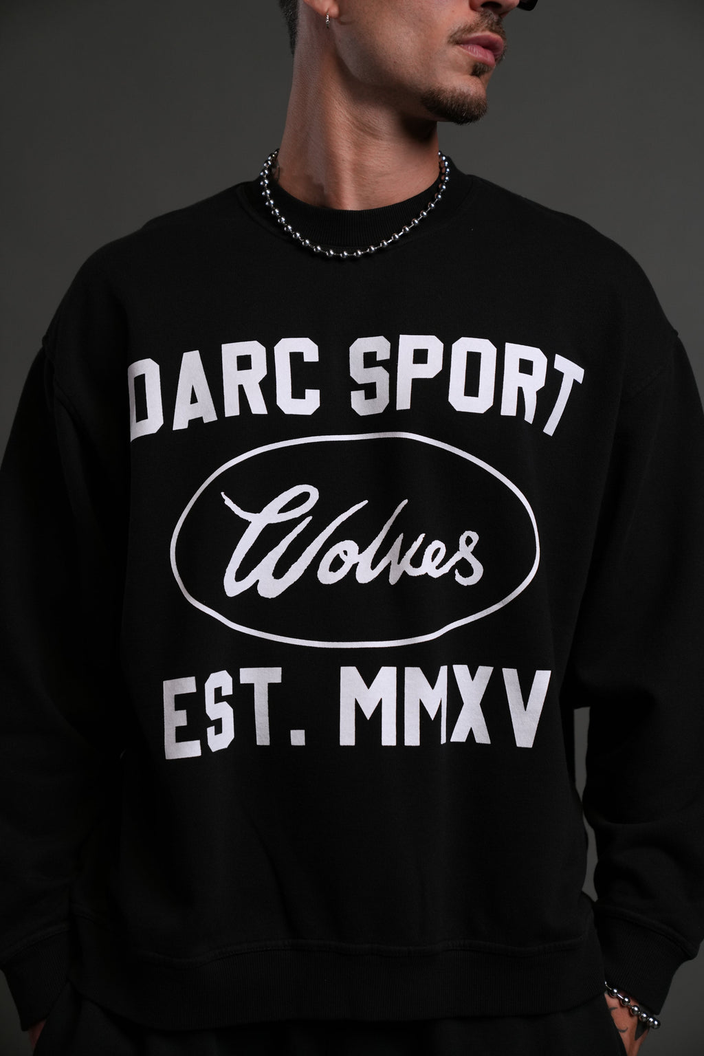 Darc Sport MMXV Grunge Oversized London Unisex Crewneck in Black — imagem 7