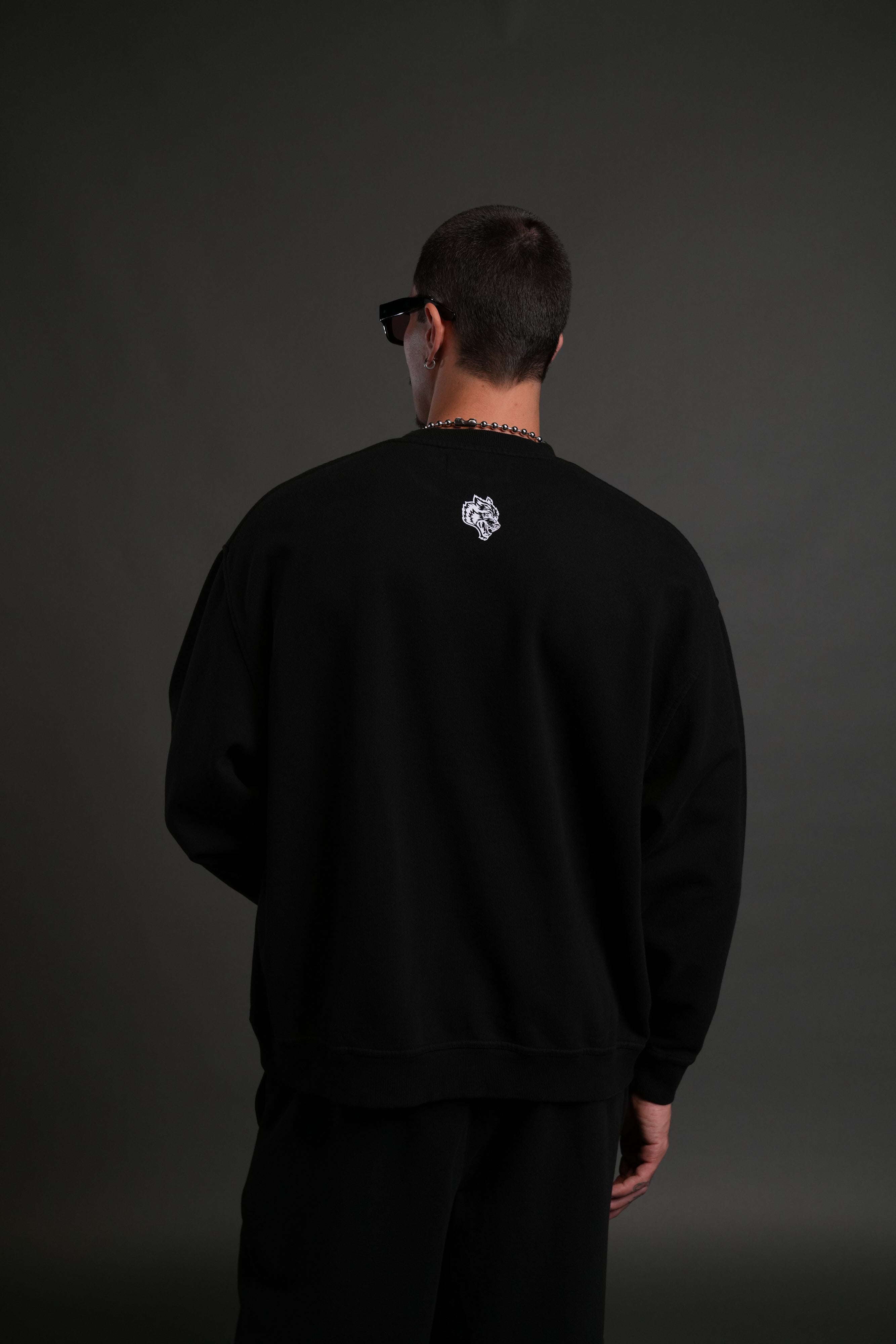 Darc Sport MMXV Grunge Oversized London Unisex Crewneck in Black — imagem 2