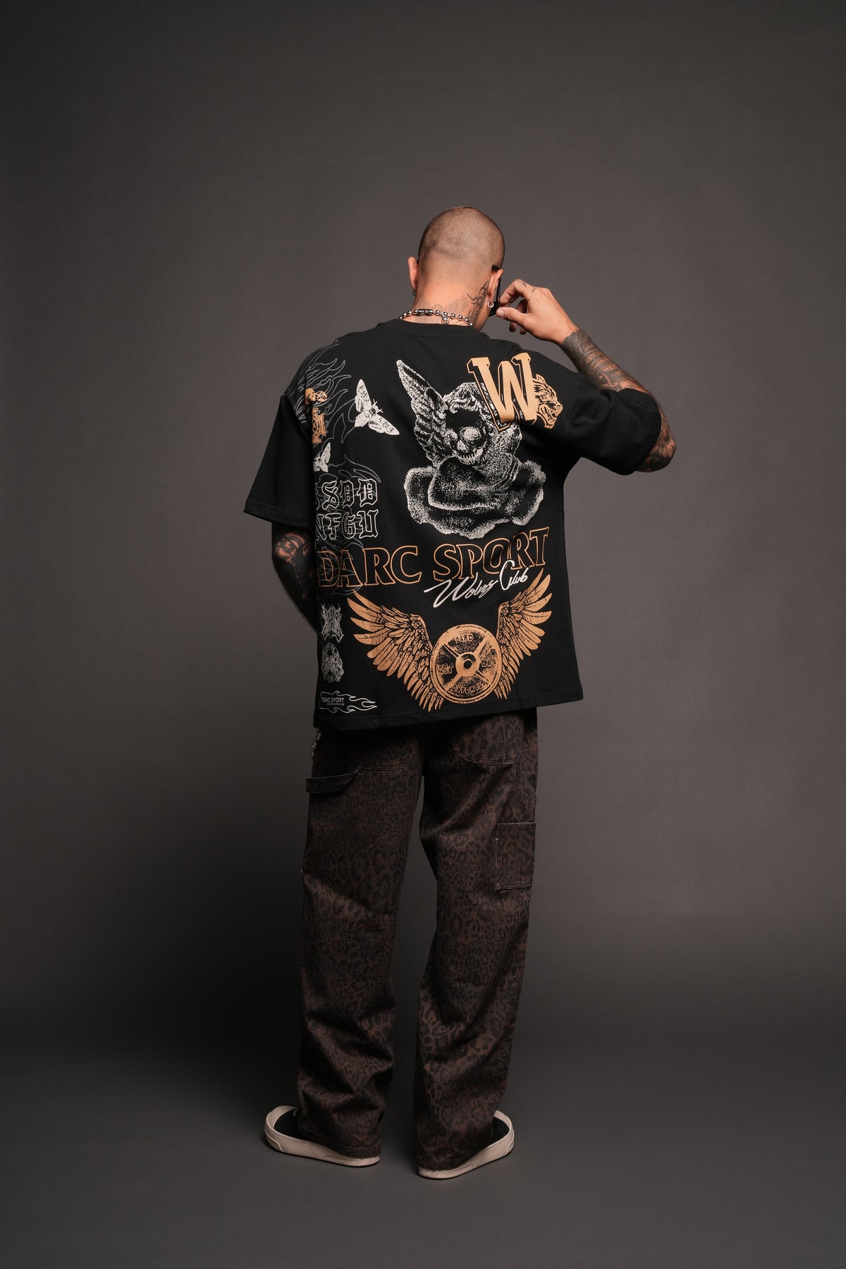 Cherub Hesh Premium Tee In Black - imagem 6