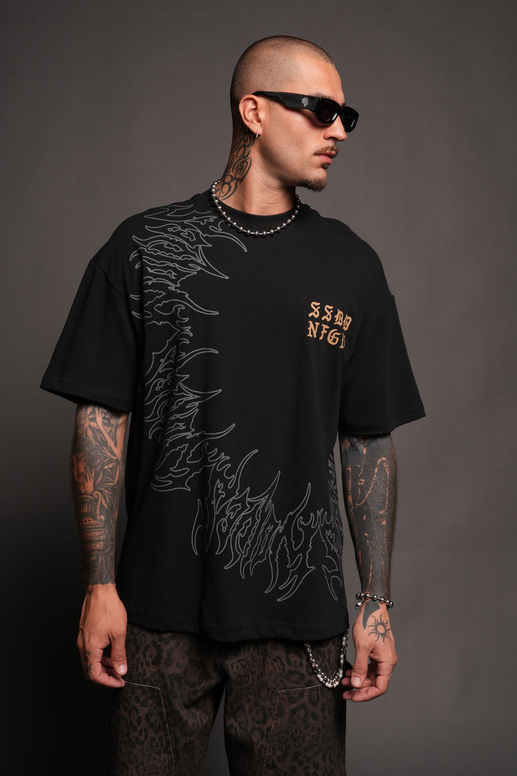 Cherub Hesh Premium Tee In Black - imagem 2