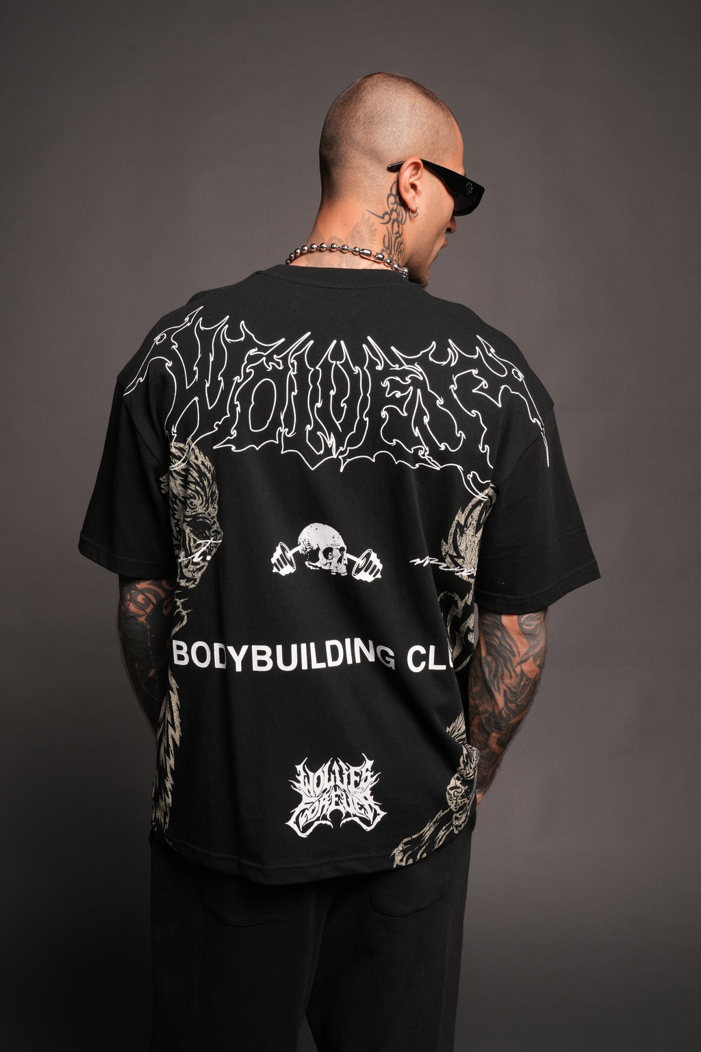 Wolves Bodybuilding Club Premium Tee In Black - imagem 4