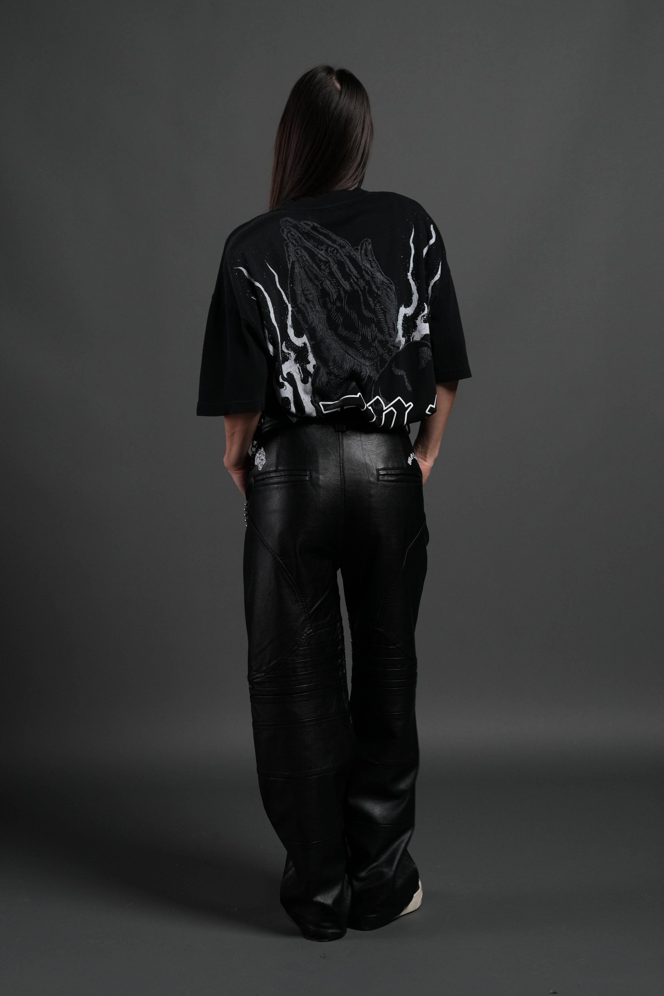 Our Sacrifice Premium Oversized Tee in Black Sun Fade — imagem 6