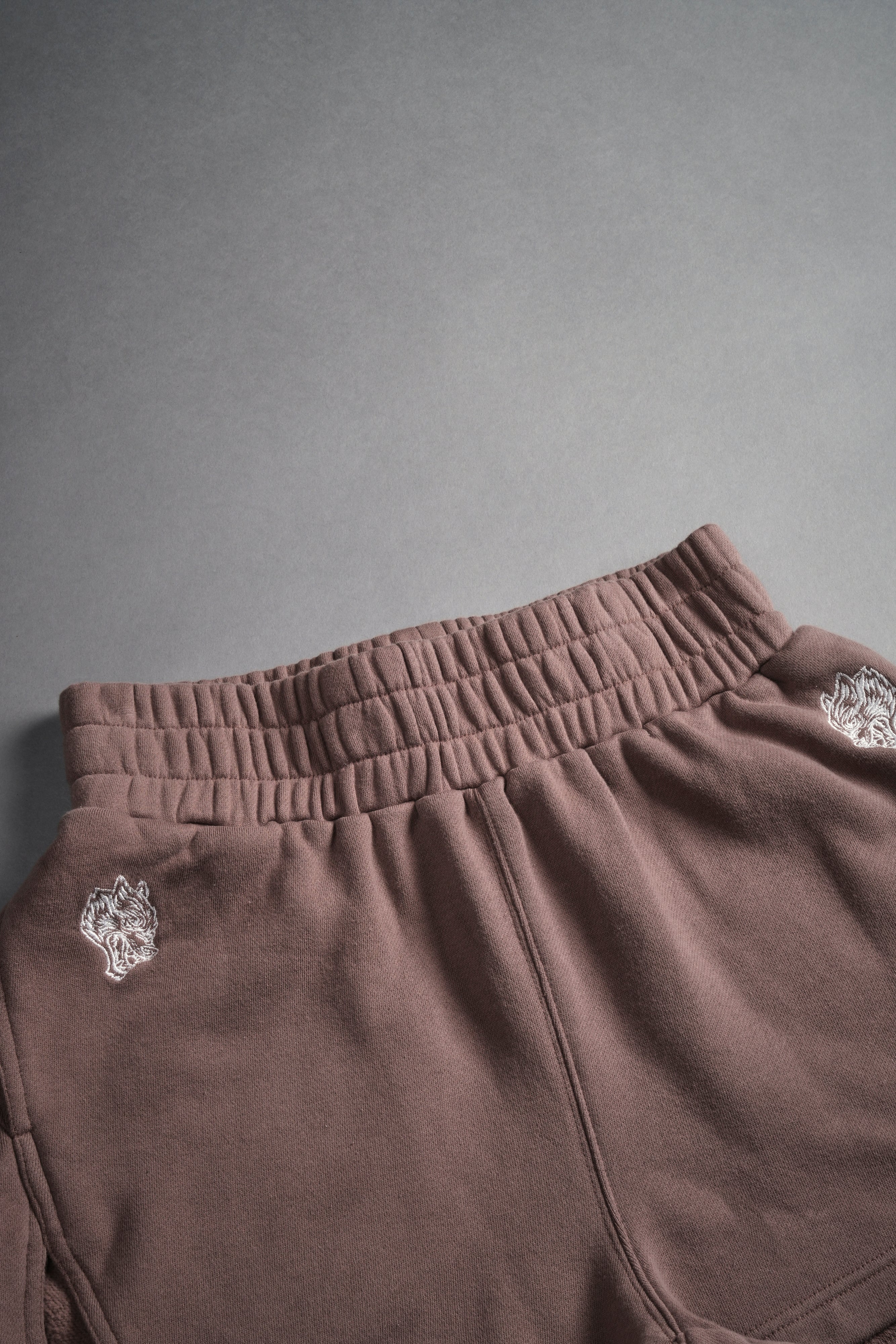 Conquer She Tyler Shorts in Norse Brown — imagem 5