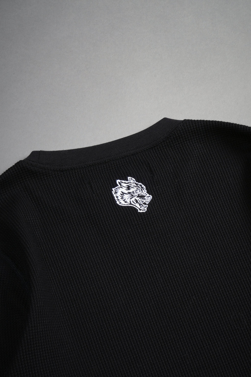 Conquer Cropped Thermal LS in Black — imagem 6