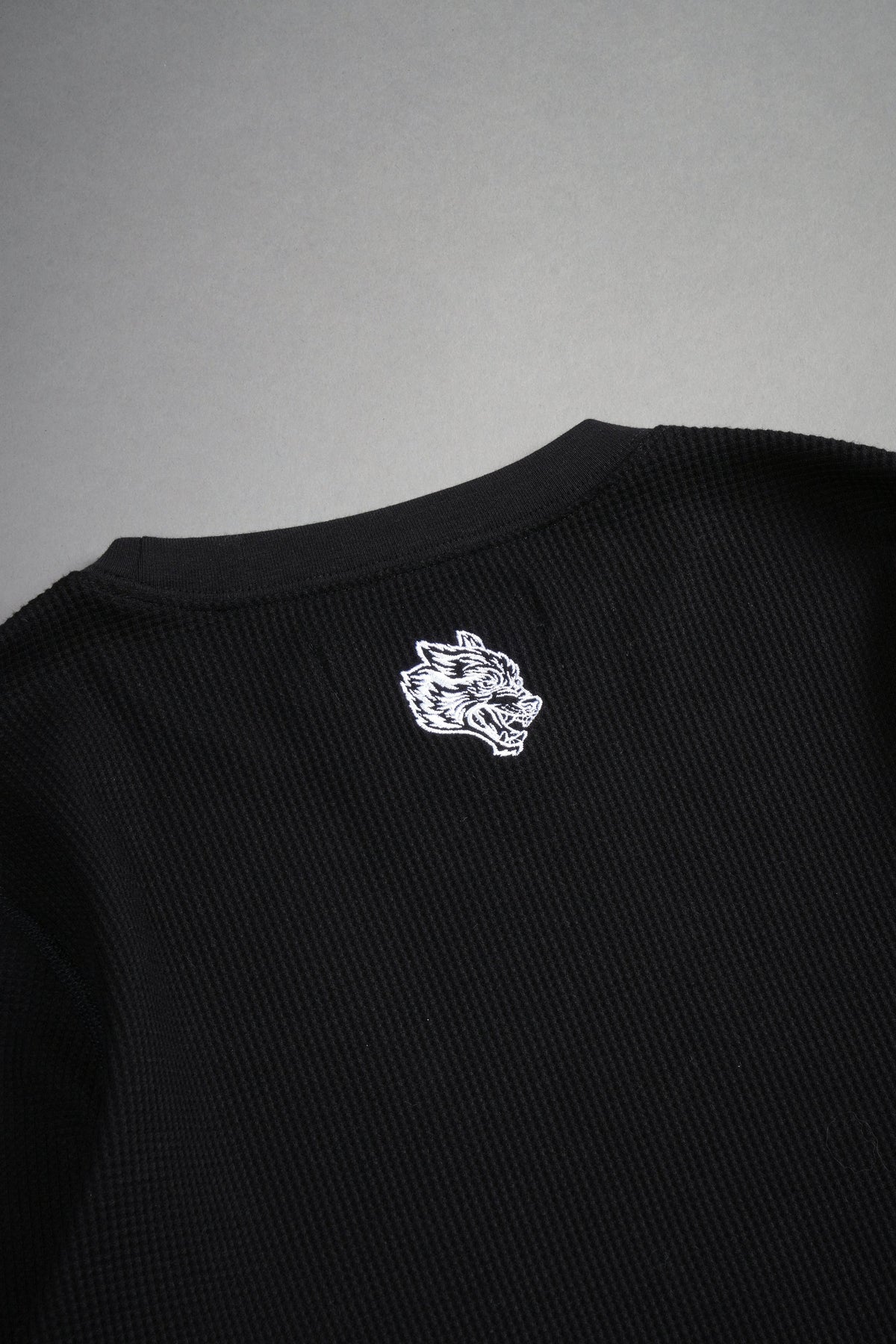 Conquer Cropped Thermal LS in Black - imagem 6