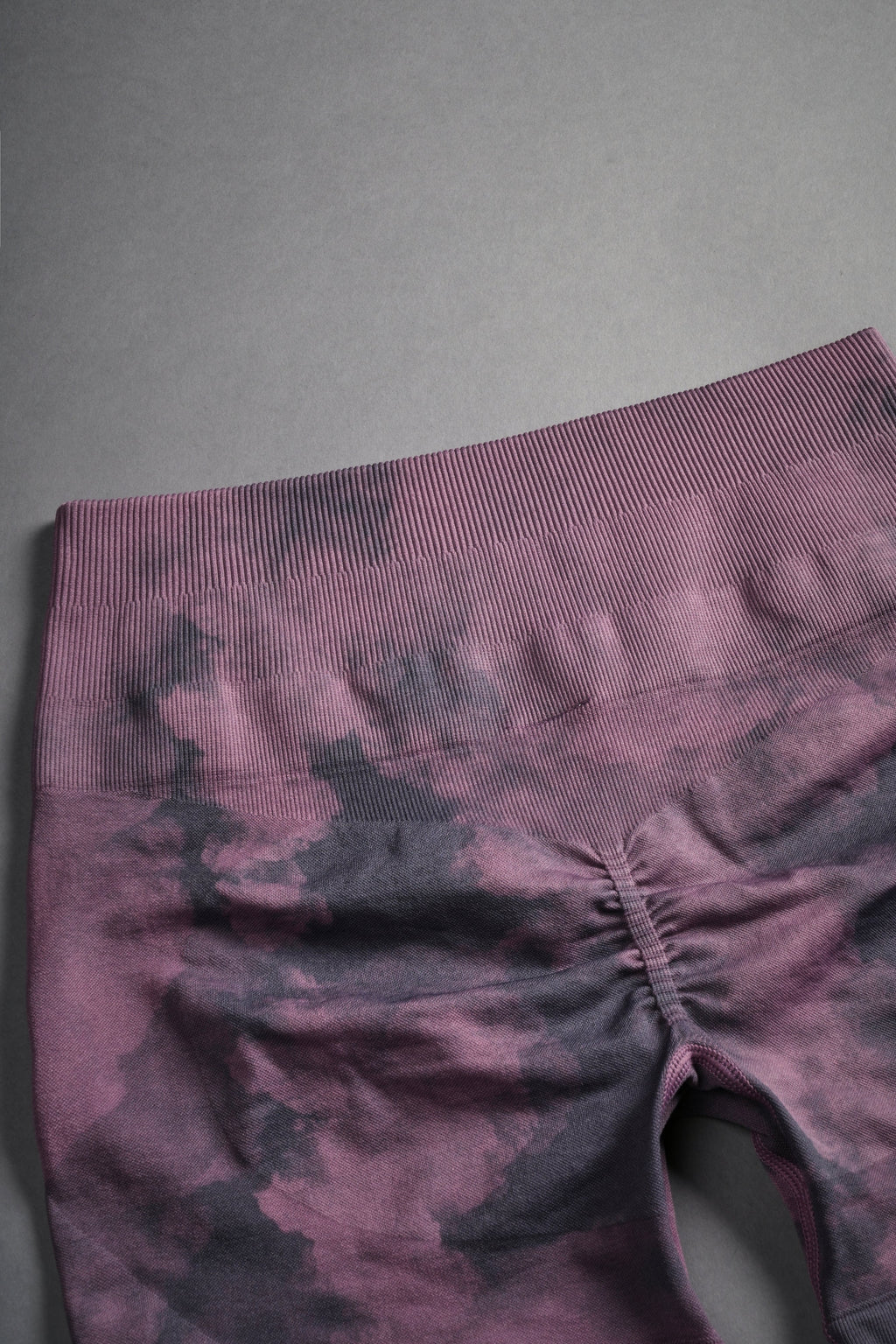 Conquer Everson Seamless "Training" Shorts in Cipher Purple Big Ghost Cloud — imagem 8