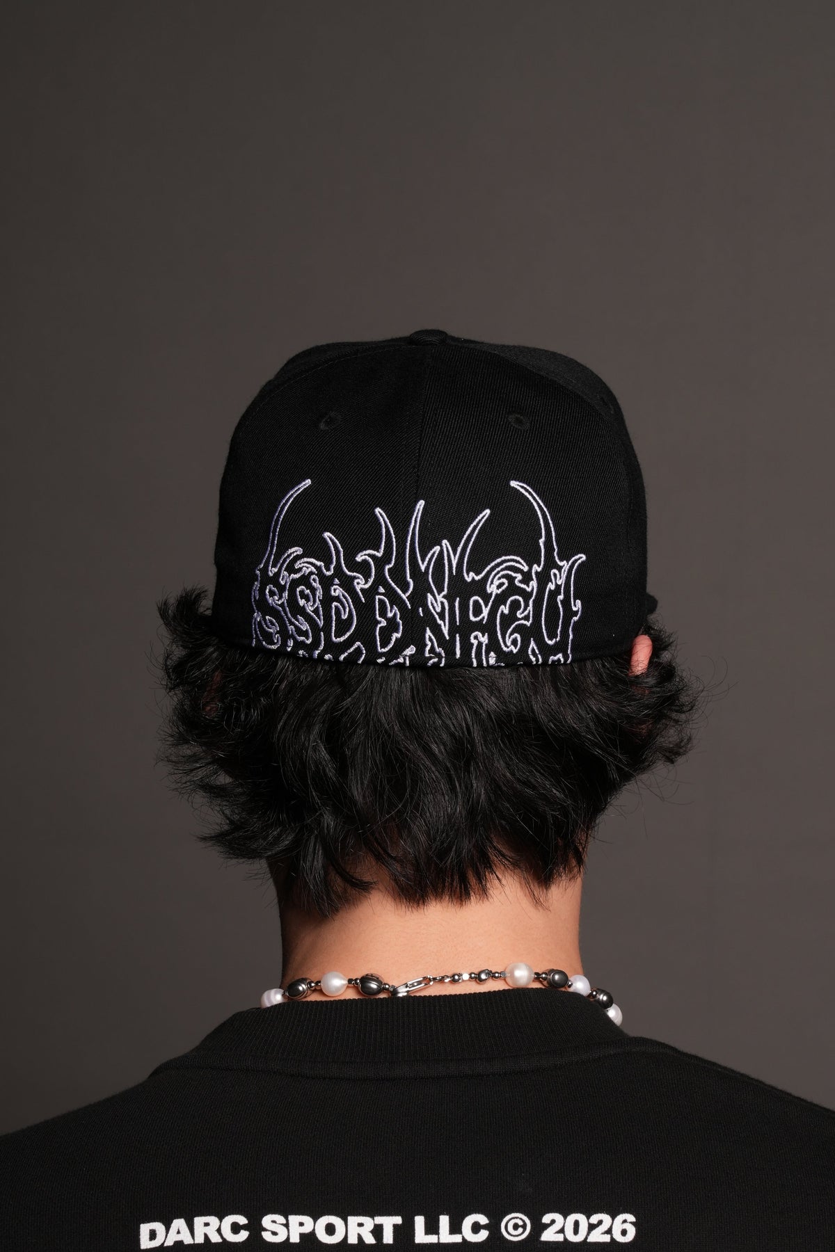 Mantra Fitted Cap In Black