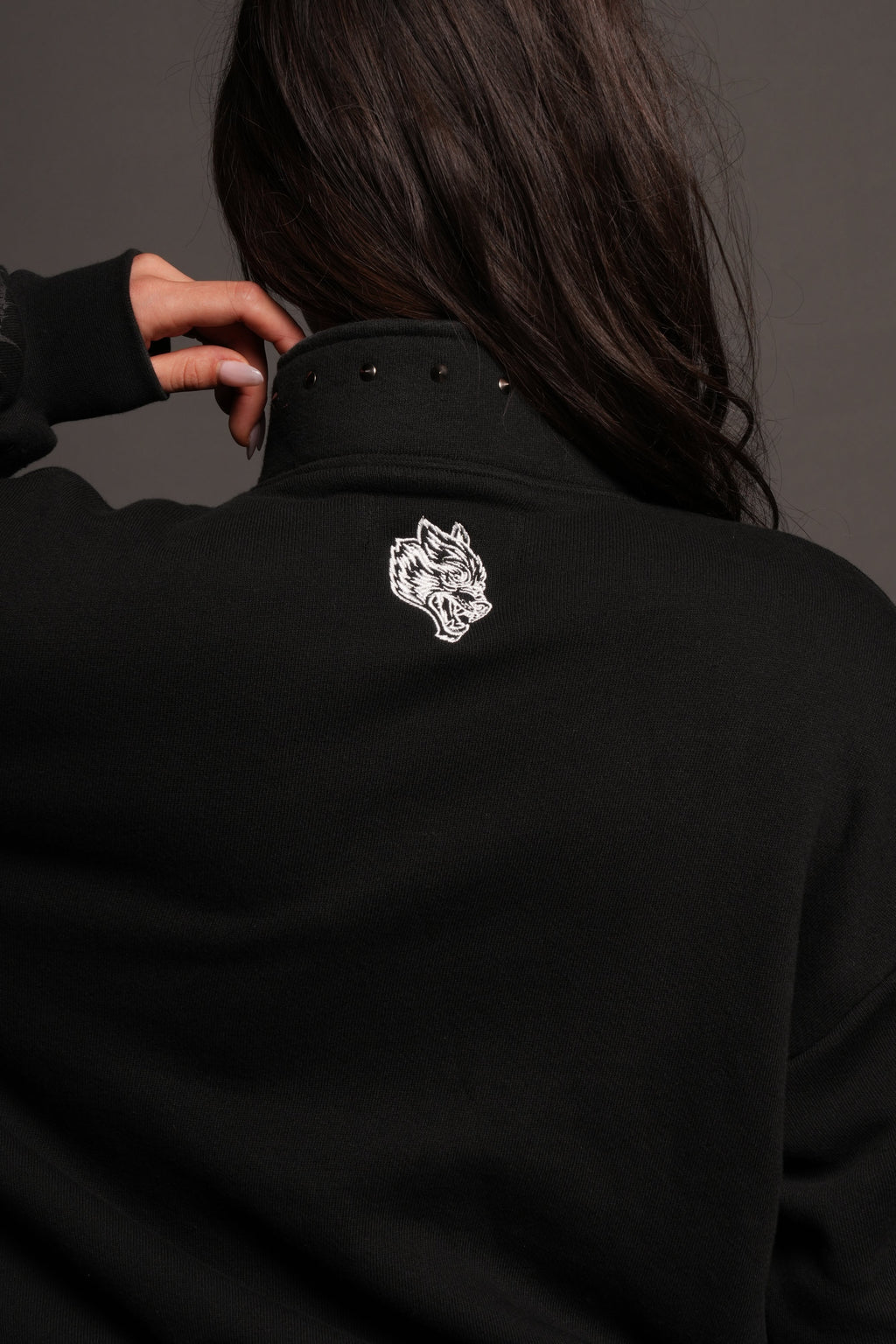 Hesh Chopper Thorns She Everson Mockneck Sweater In Black