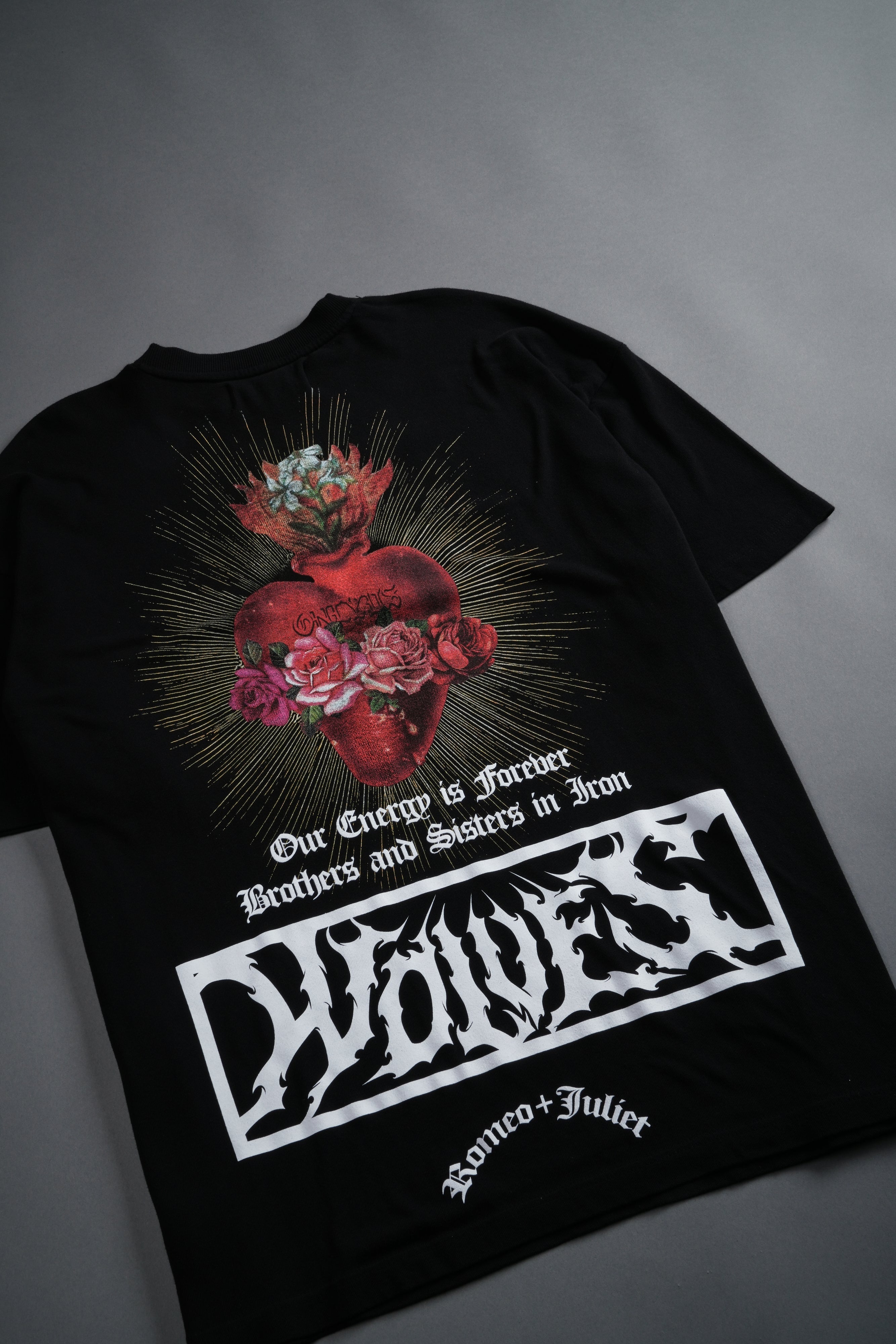 Heart Oath Premium Oversized Tee in Black — imagem 10