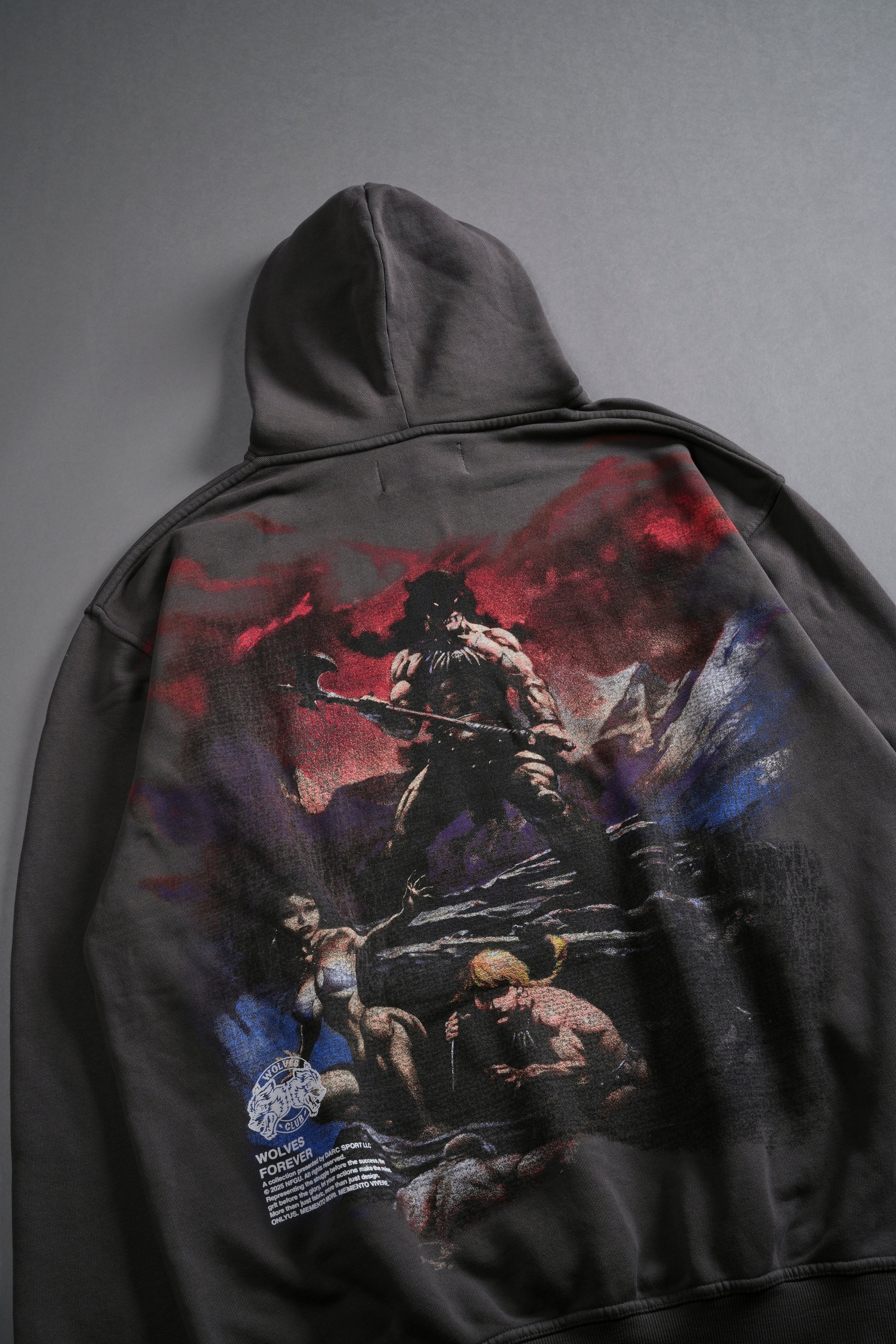 Victory Or Valhalla "Pierce" Hoodie in Wolf Gray — imagem 4