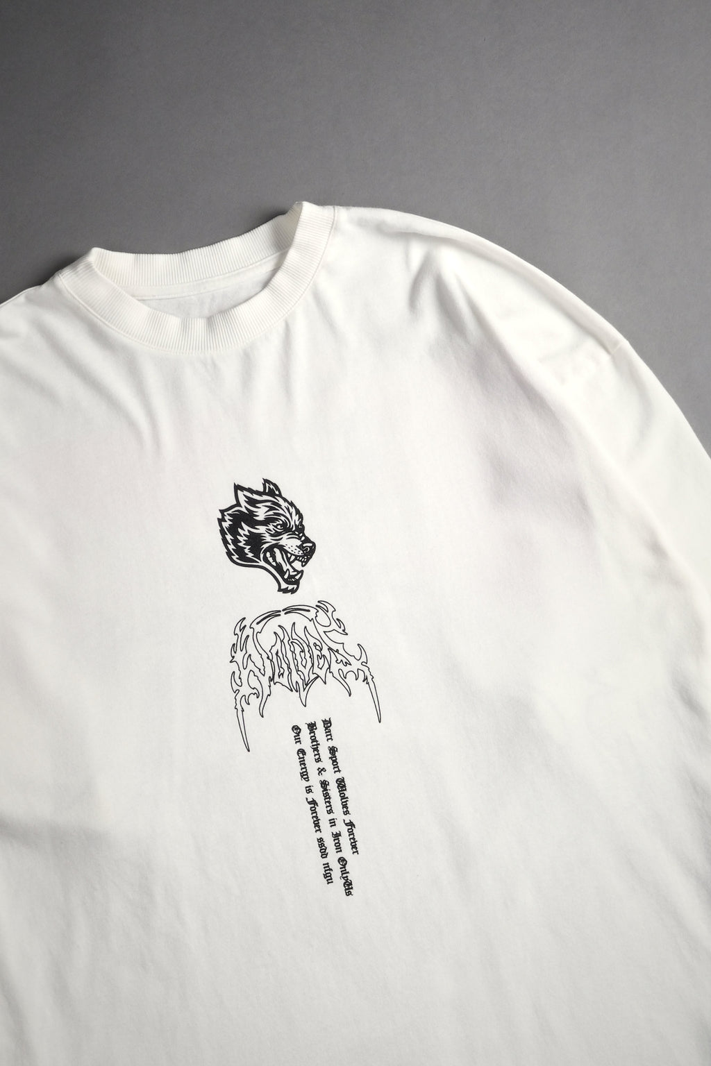 Akuma Forever "Premium" Oversized Tee in Cream - imagem 4