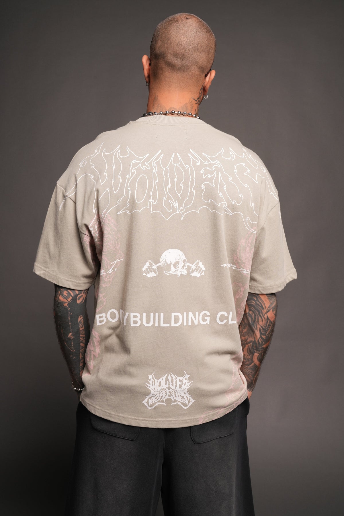 Wolves Bodybuilding Club Premium Tee In Cactus Gray - imagem 4