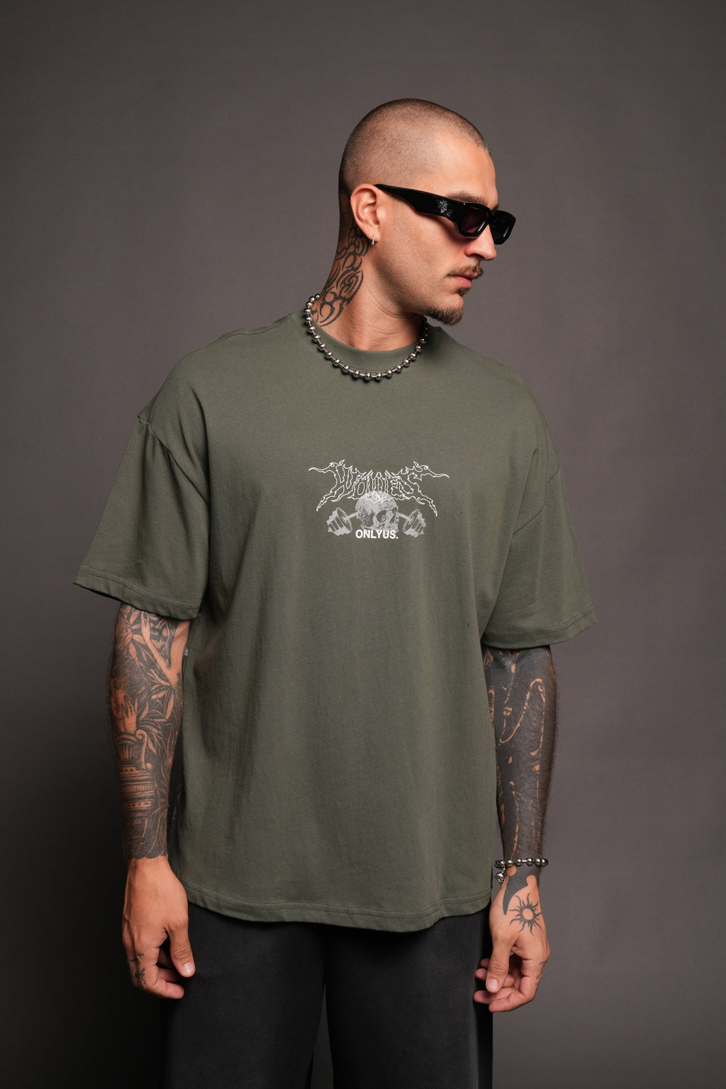 Wolves Bodybuilding Club Premium Tee In Green Ivy - imagem 2