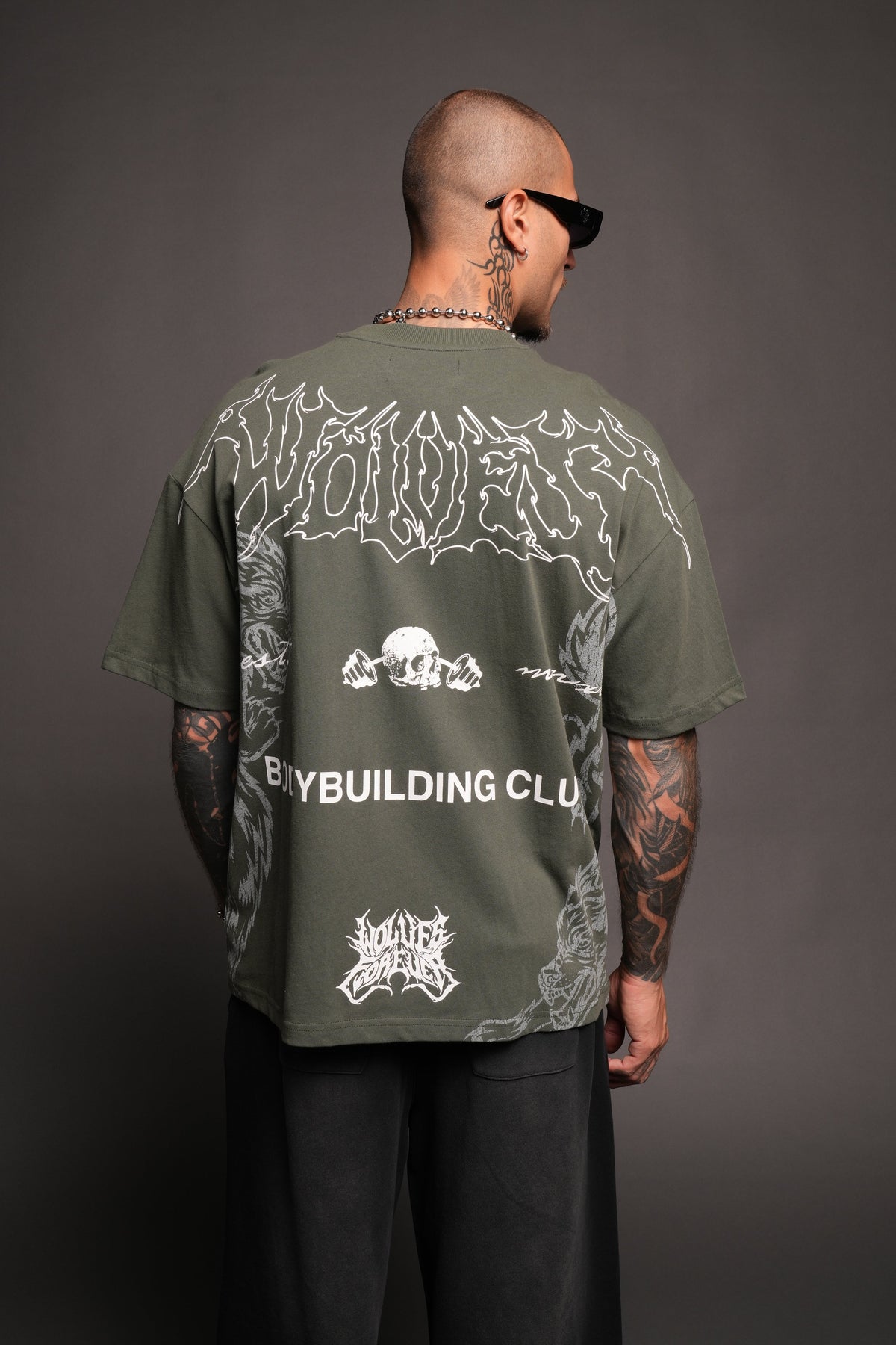 Wolves Bodybuilding Club Premium Tee In Green Ivy - imagem 4