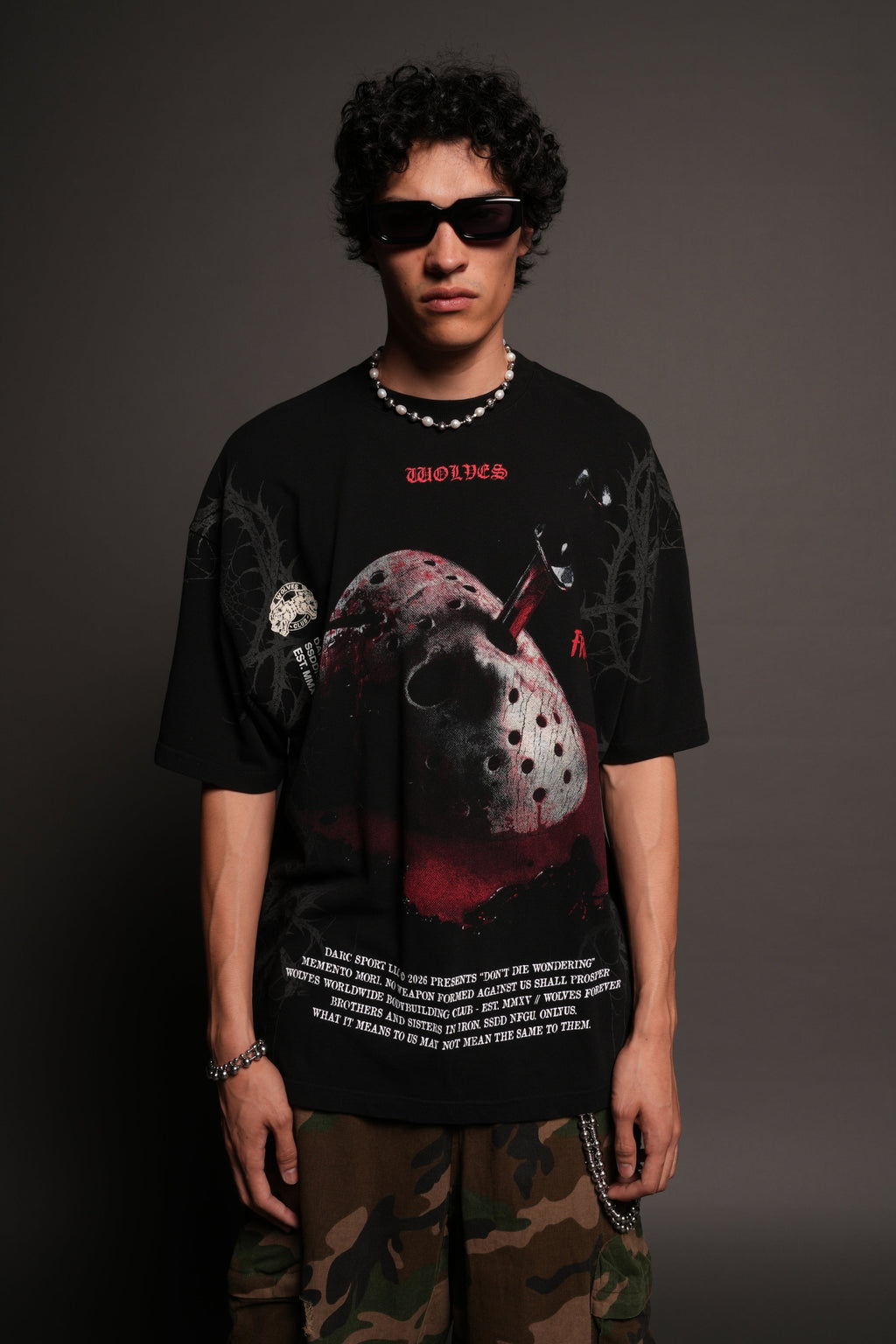 Dont Die Wondering Mystery Tee In Black