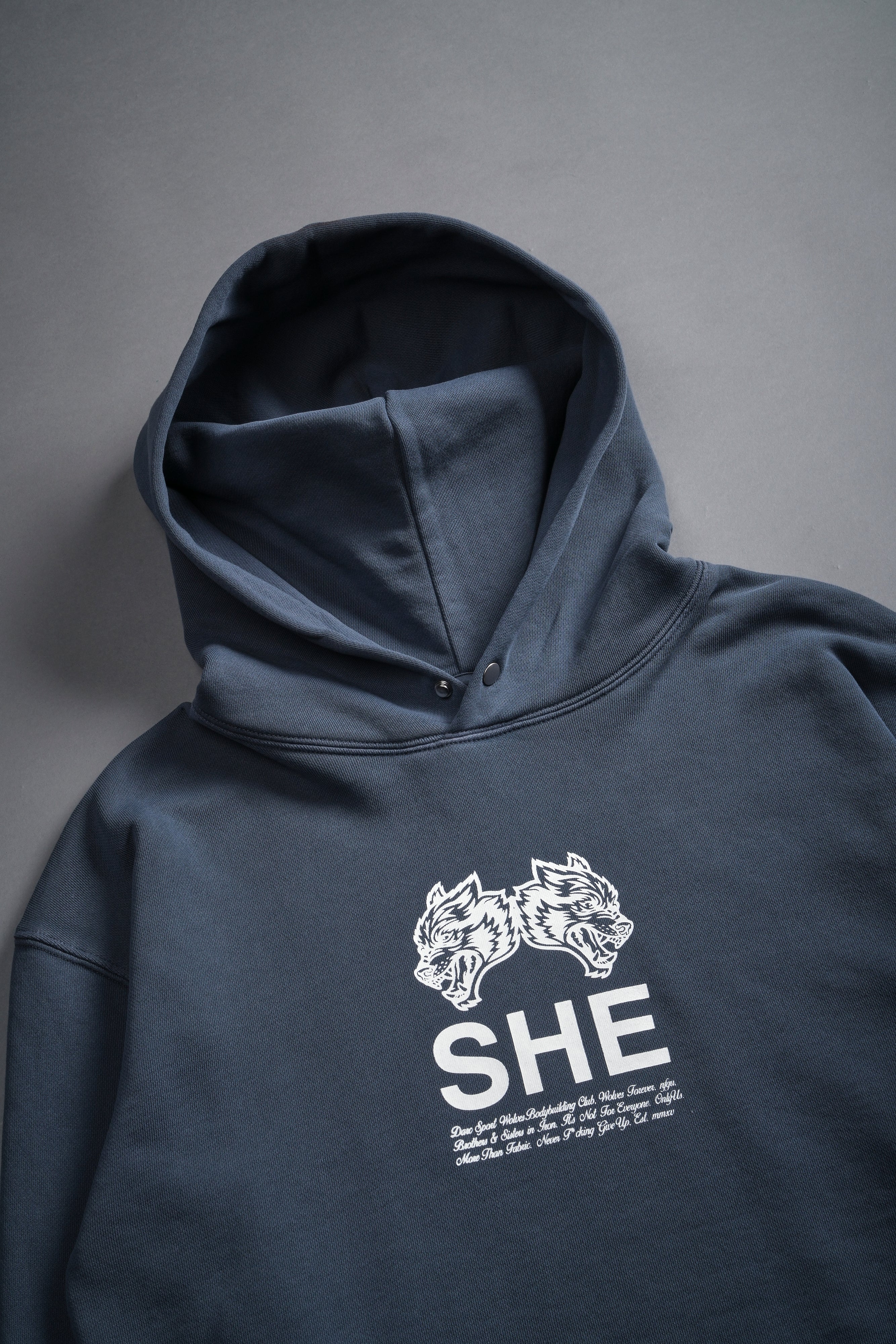 Gritty "Pierce" (Cropped) Hoodie in Darc Blue — imagem 7