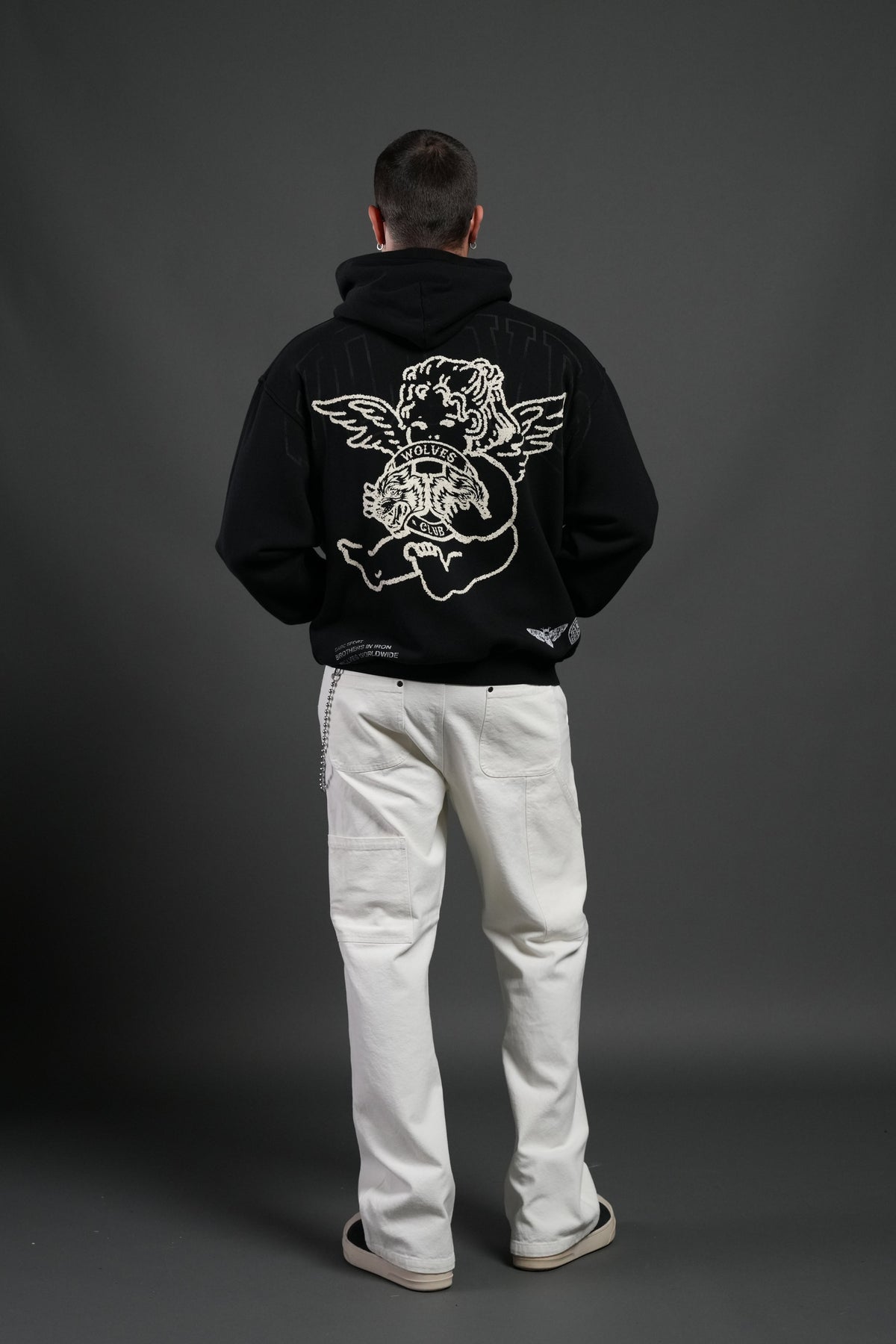 Wolves Club Cherub Pierce Hoodie in Black - imagem 6