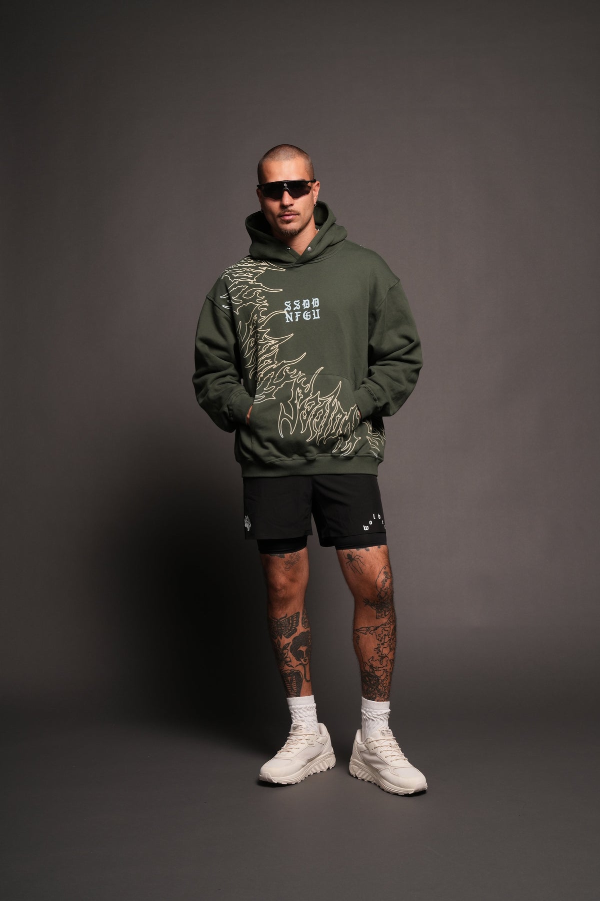 Cherub Hesh Pierce Hoodie In Green Ivy - imagem 5
