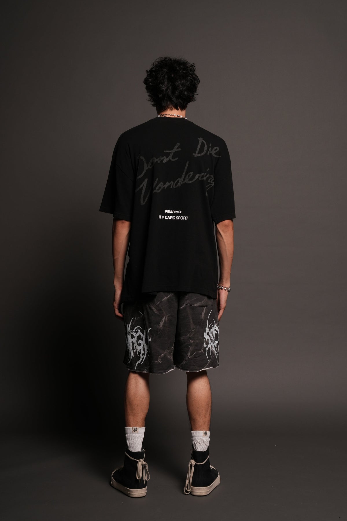 Pennywise Premium Oversized Tee In Black