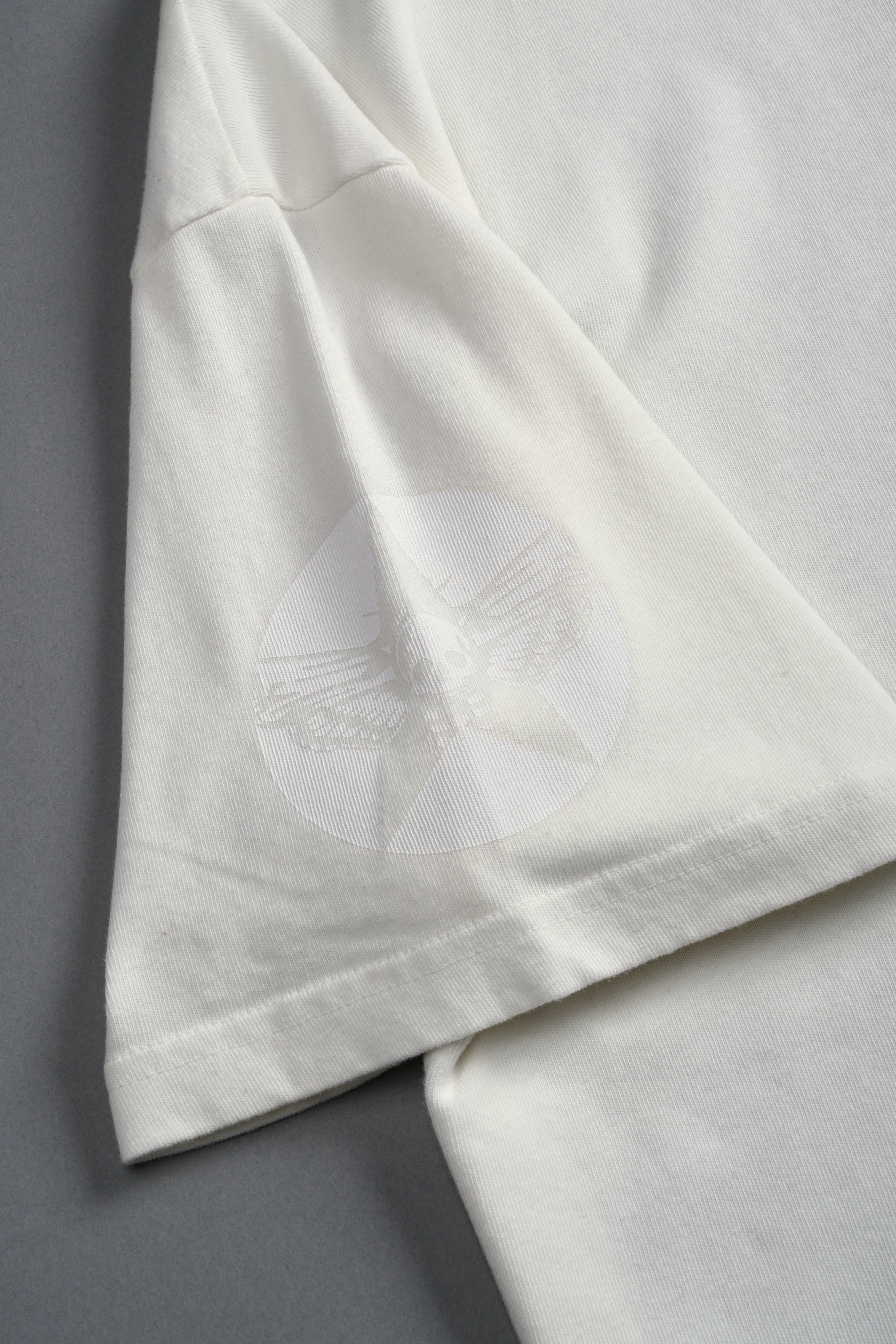 La Ca Frvr Premium Oversized Tee in Cream — imagem 8
