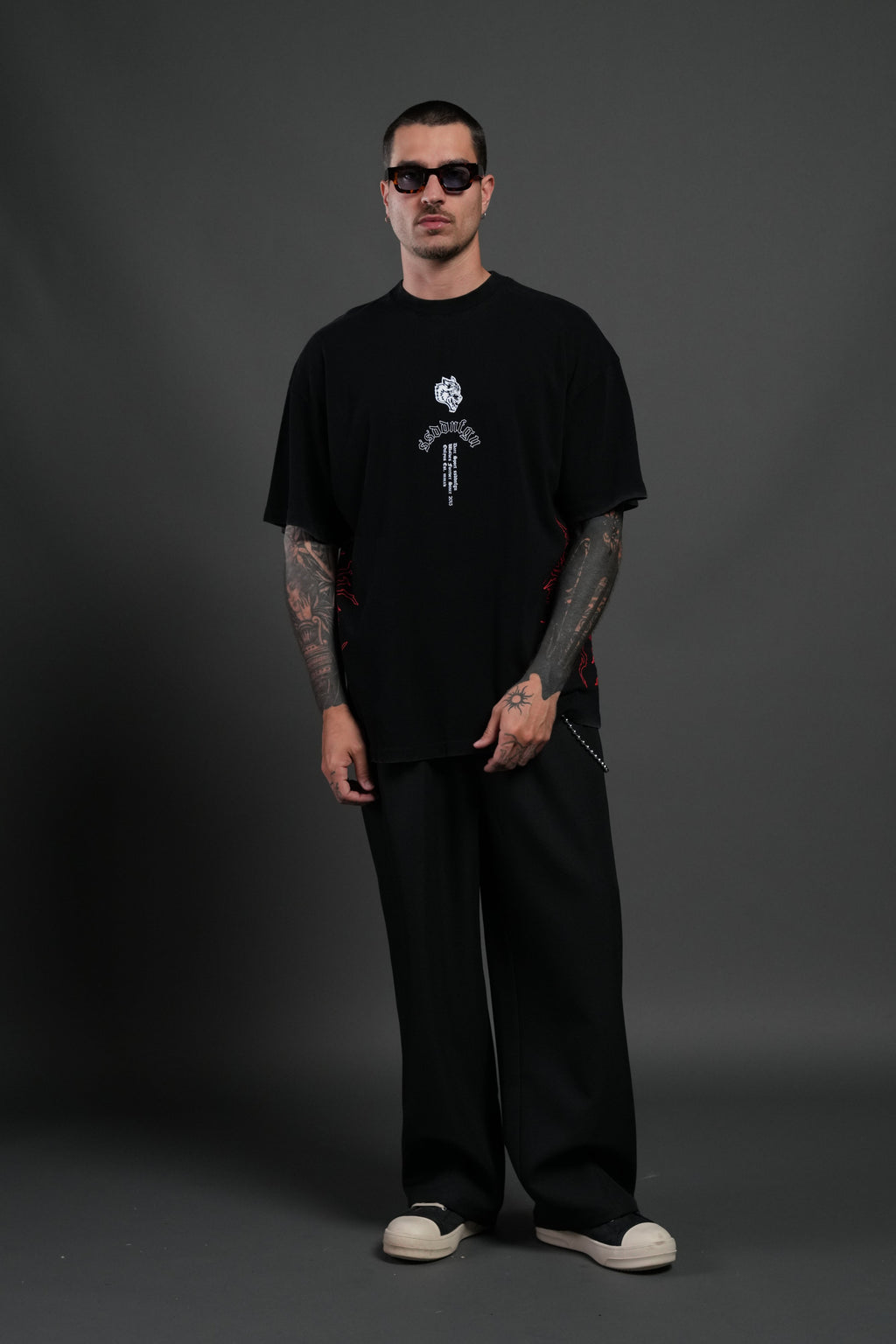 Reaper Tour Premium Oversized Tee in Black — imagem 5