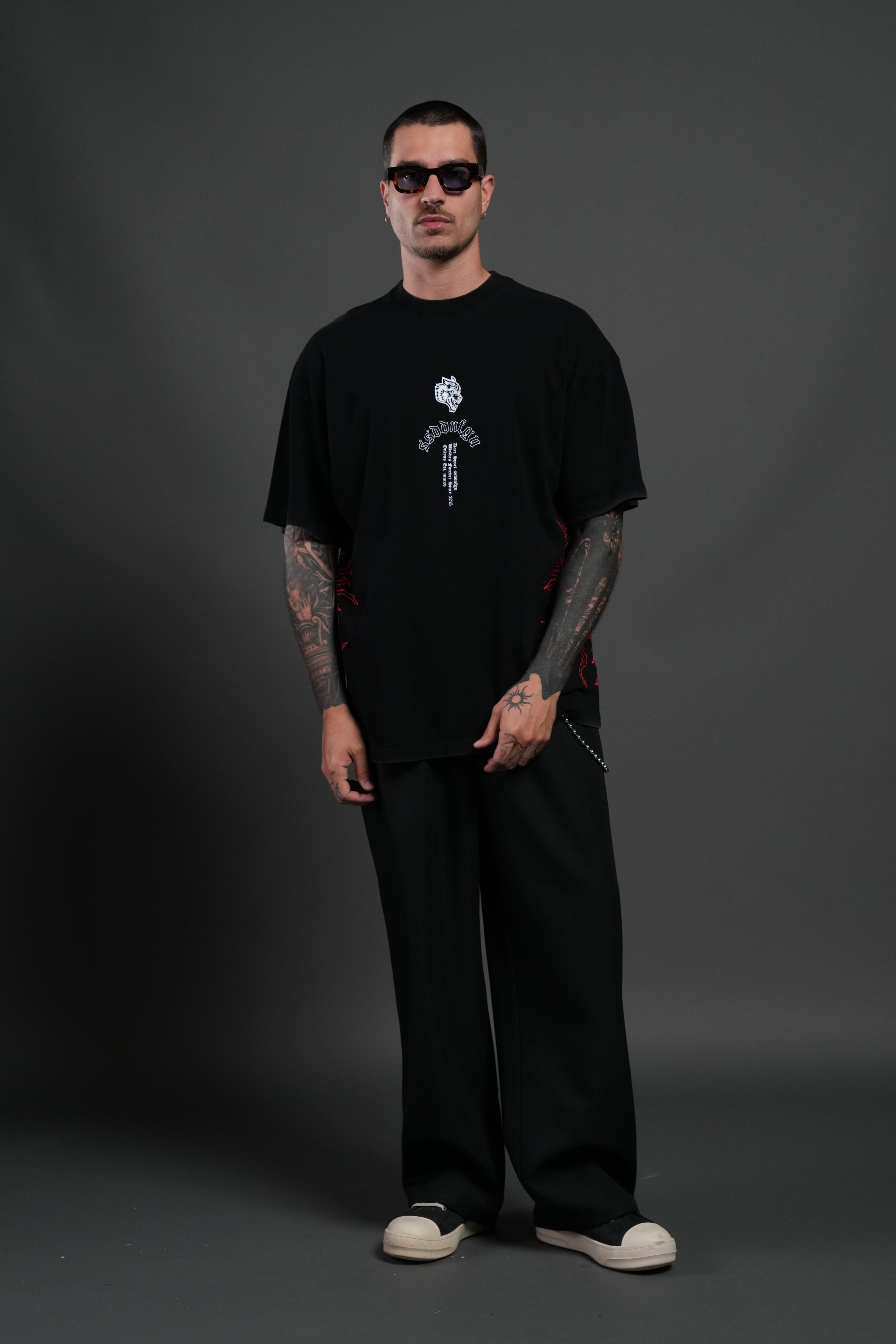 Reaper Tour Premium Oversized Tee in Black — imagem 5