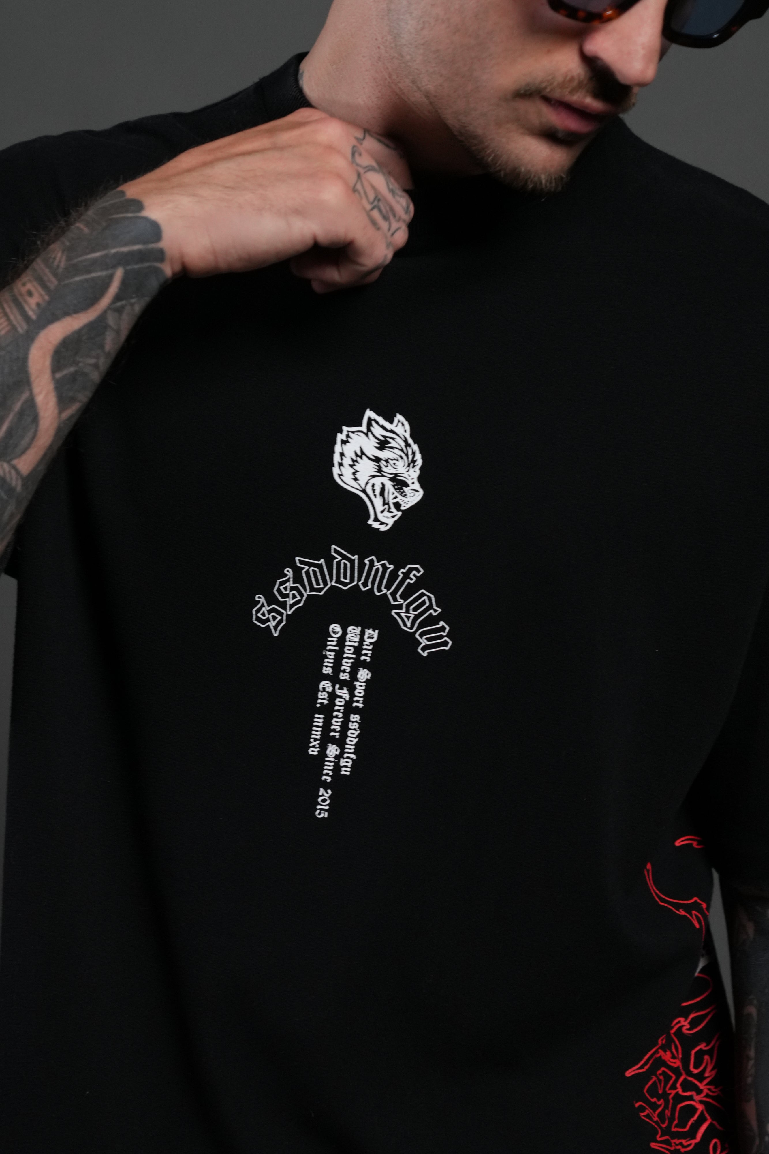 Reaper Tour Premium Oversized Tee in Black — imagem 7