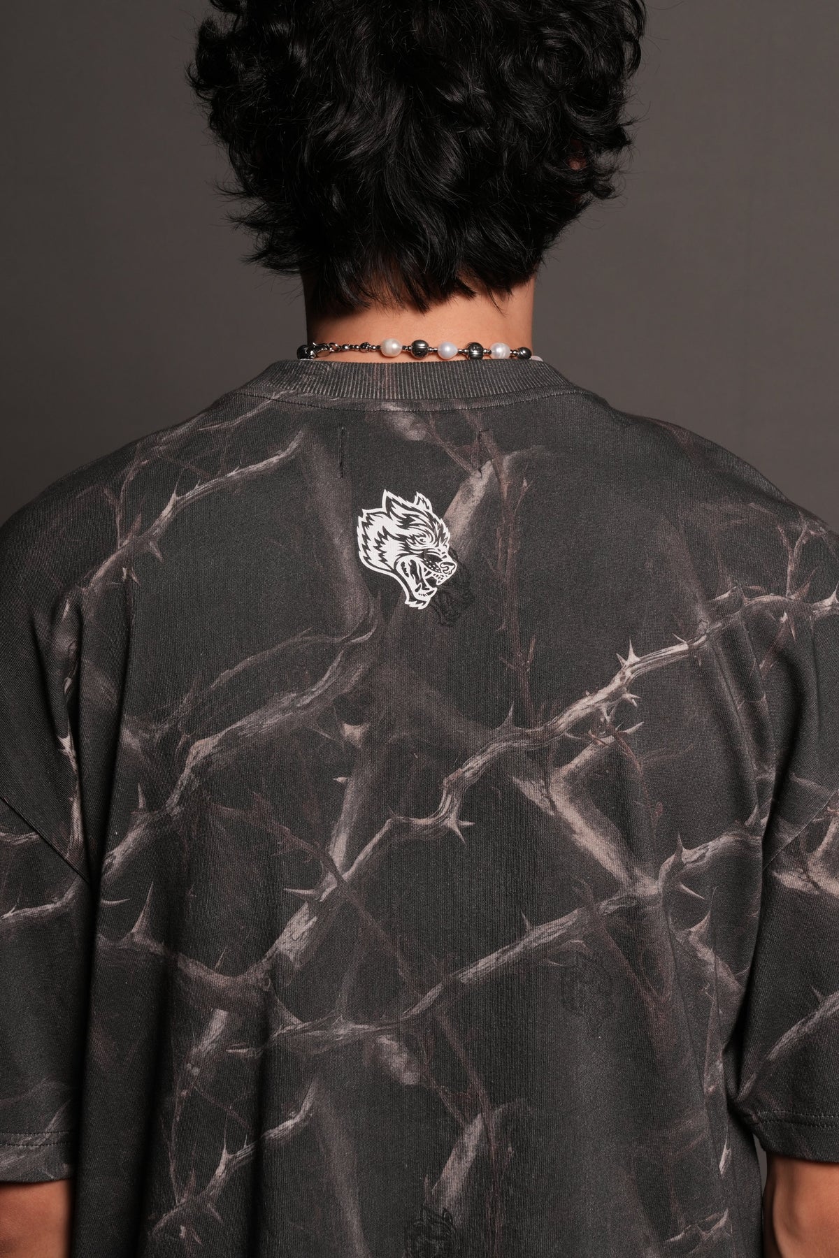Studded Mantra Premium Oversized Tee In Darc Thorns