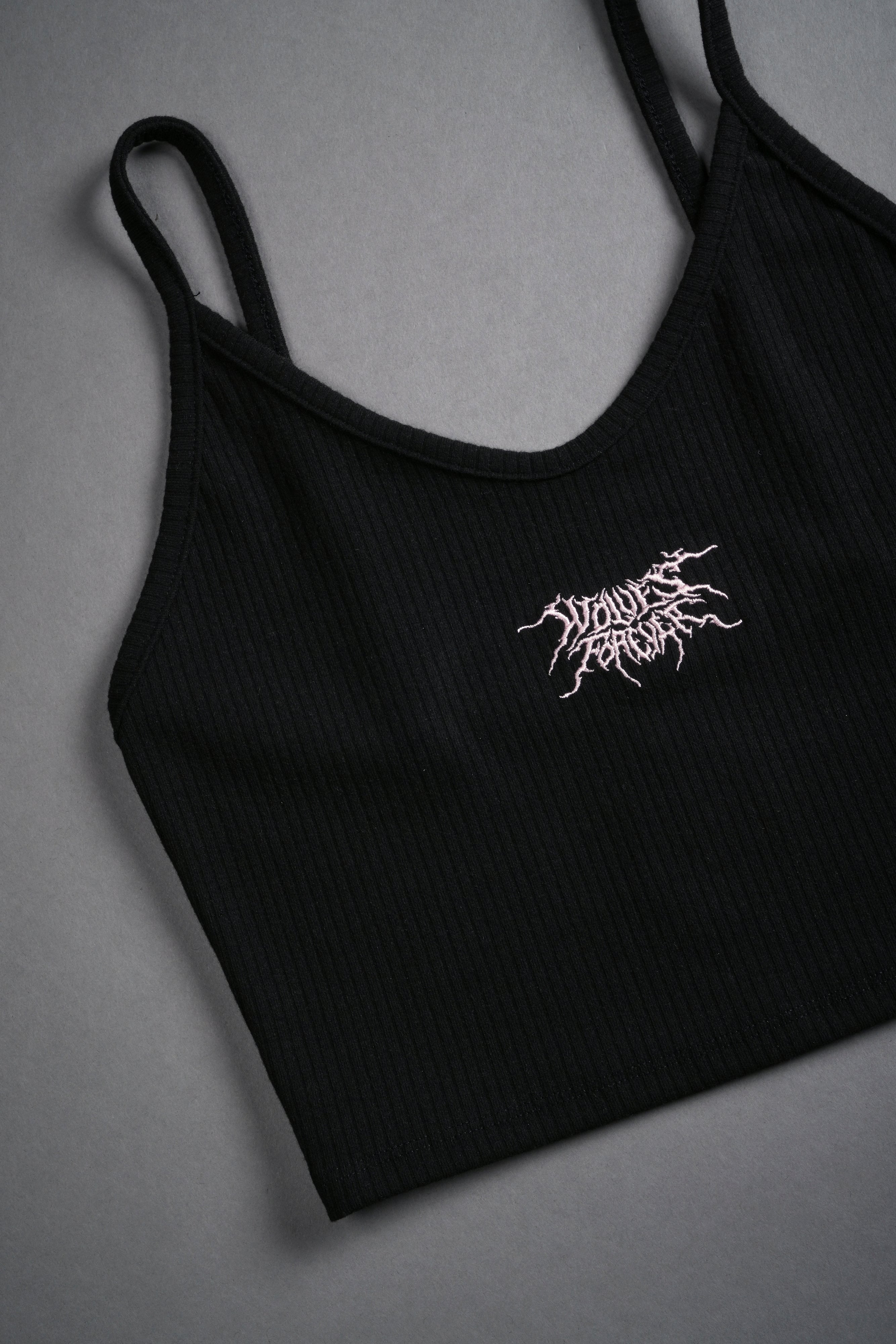 Forged From Iron Spaghetti Crop Tank in Black — imagem 7