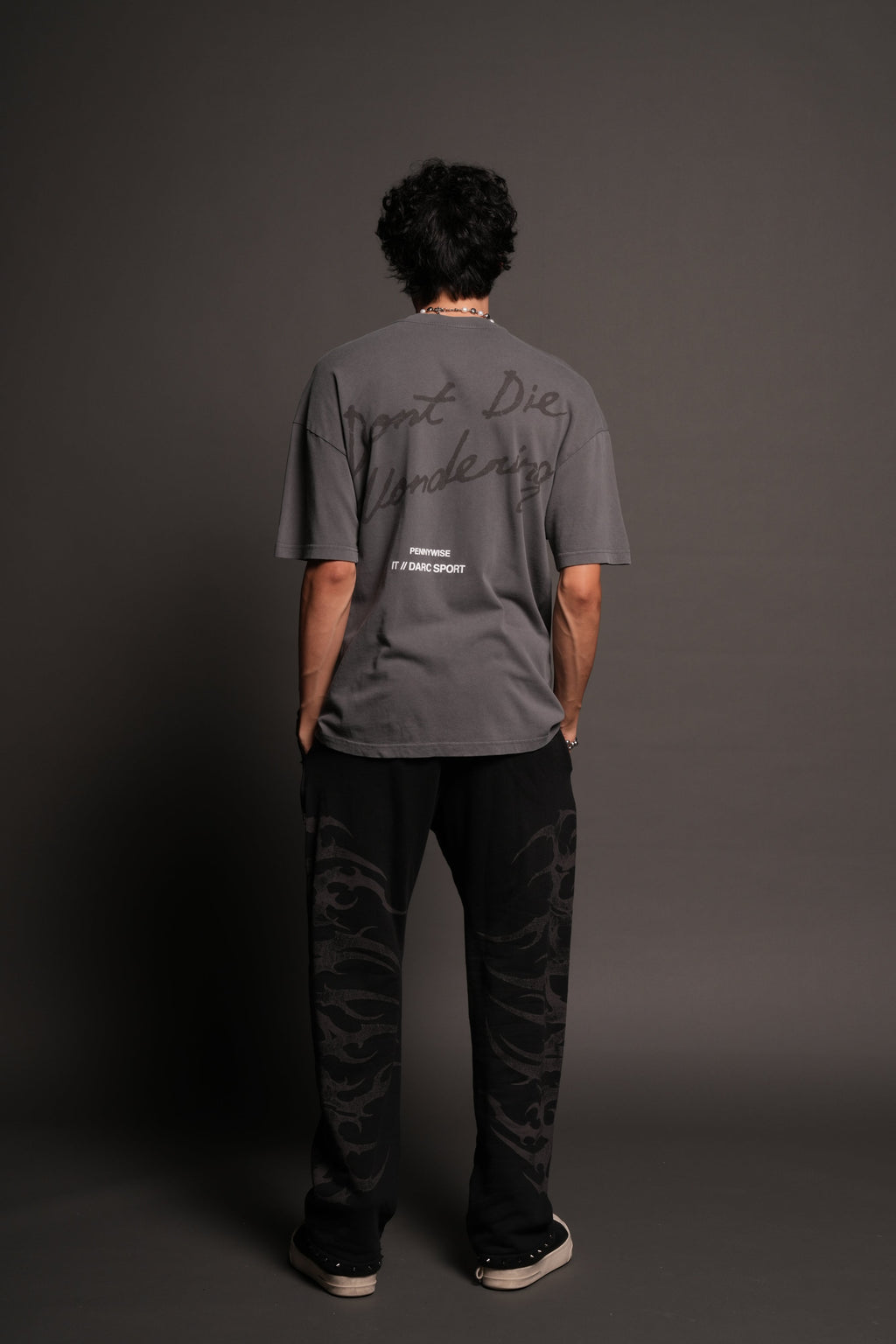 Pennywise Premium Oversized Tee In Slate Gray