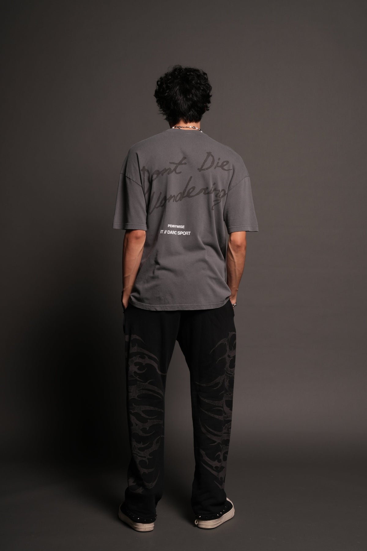 Pennywise Premium Oversized Tee In Slate Gray