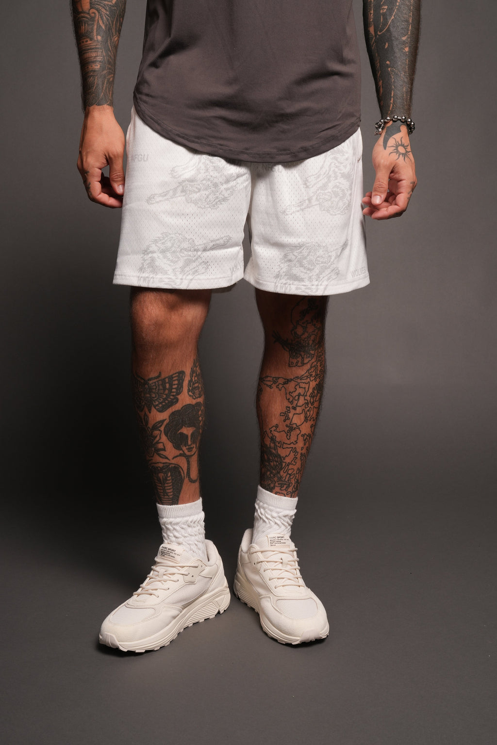 Leap Of Faith V2 Mesh Shorts In White - imagem 2