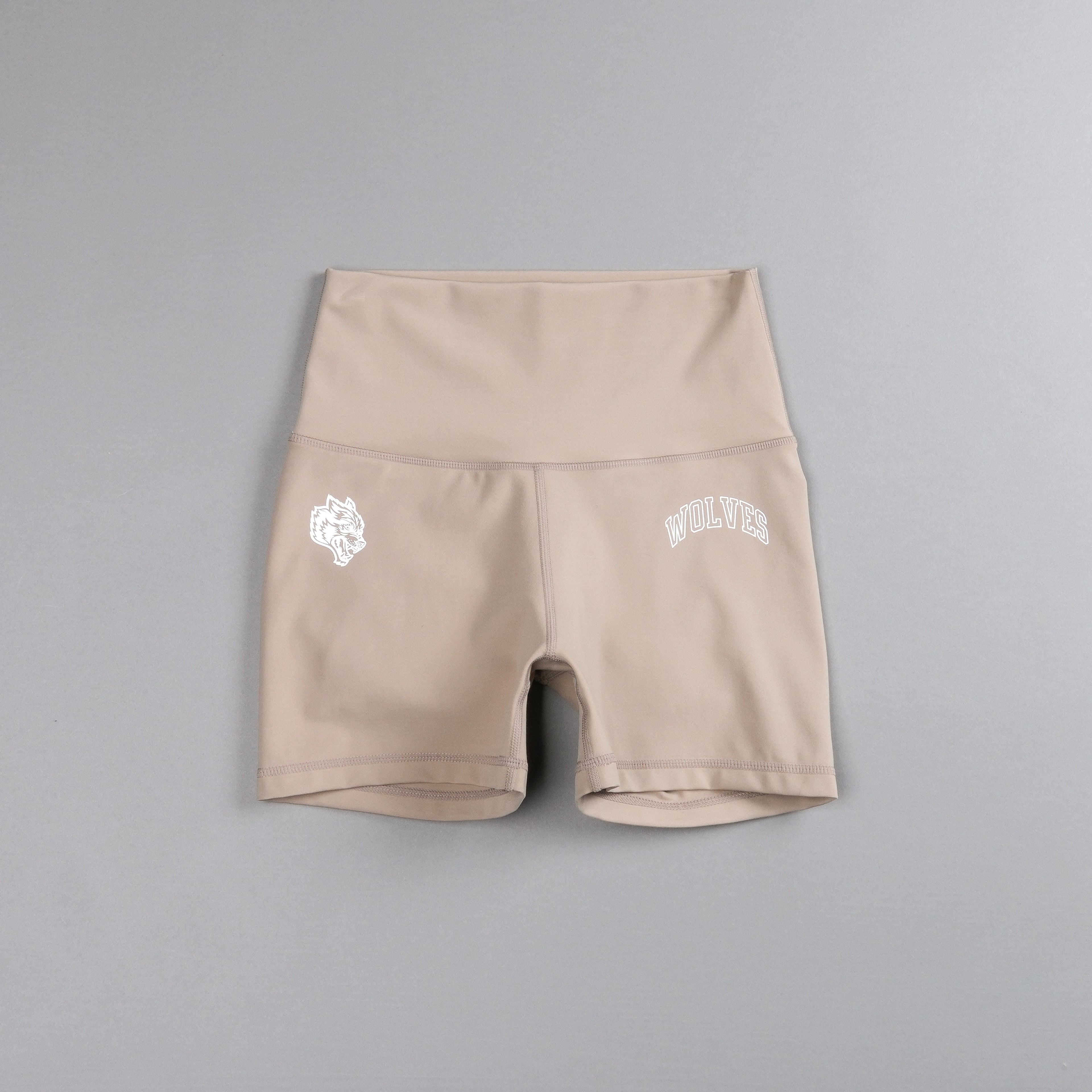 Loyalty V3 "Energy" Pump Shorts in Taupe — imagem 11
