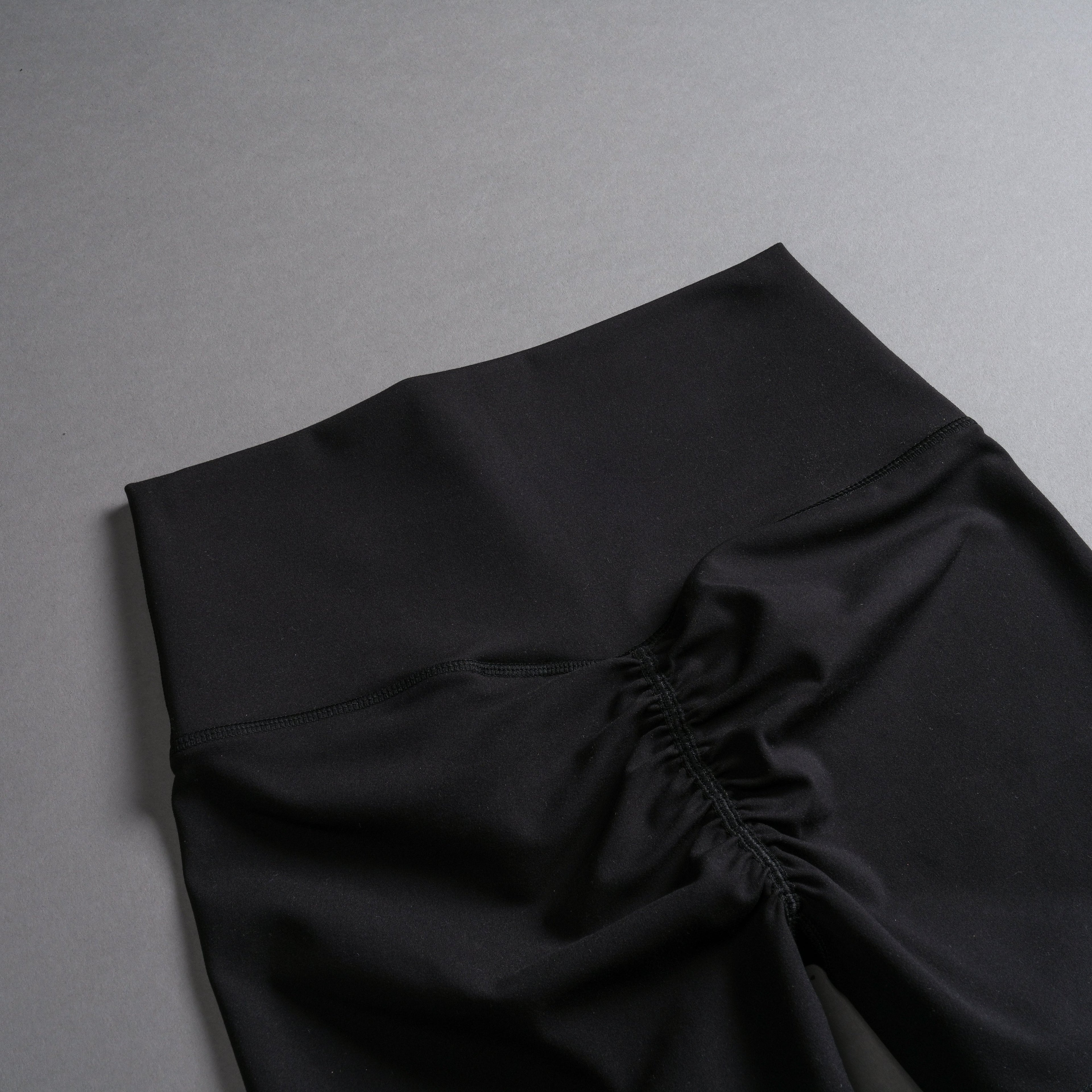 Loyalty V3 "Energy" Pump Shorts in Black — imagem 12
