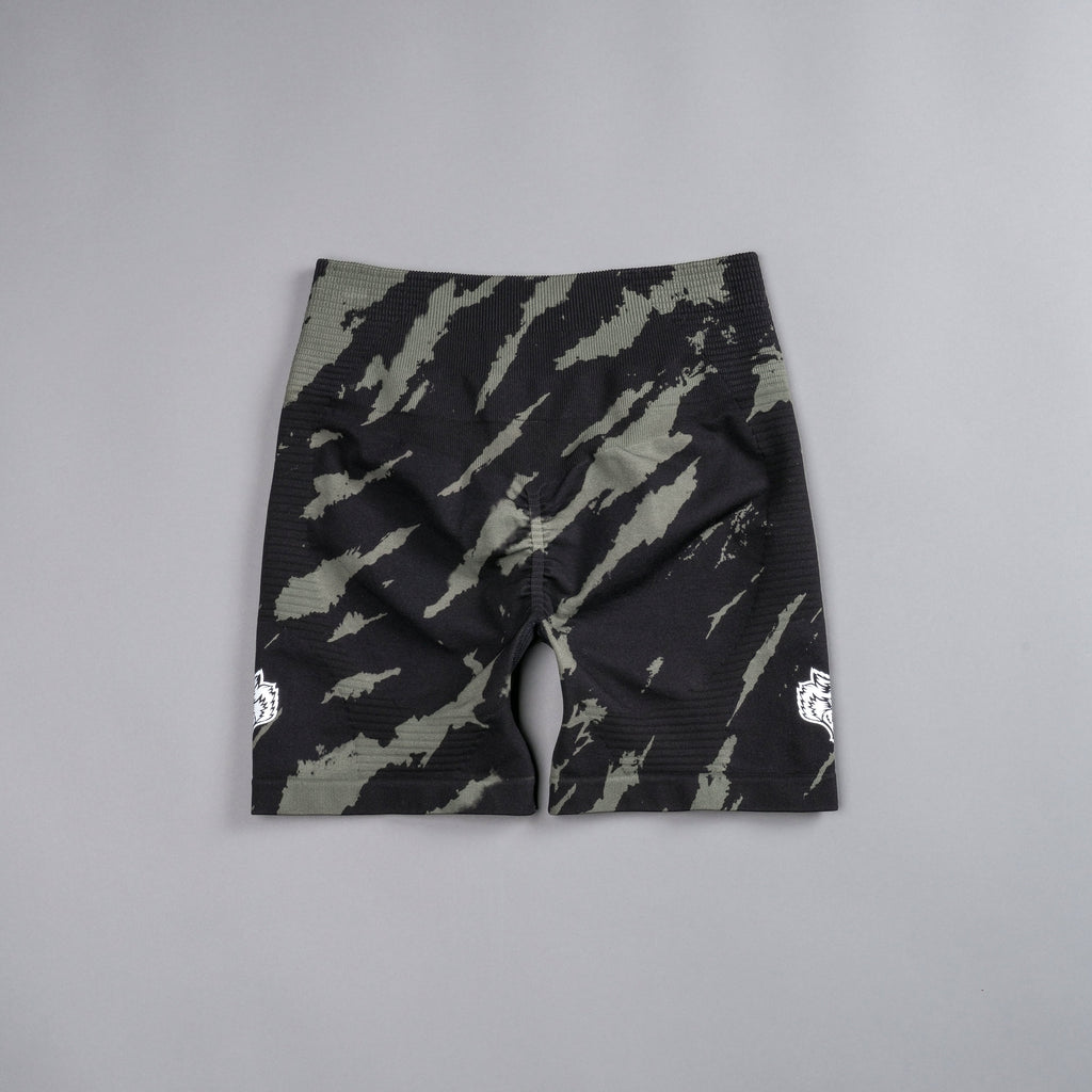 Wolves Forever Everson Seamless "Valencourt" Shorts in Pine Green/Black Native Camo — imagem 4