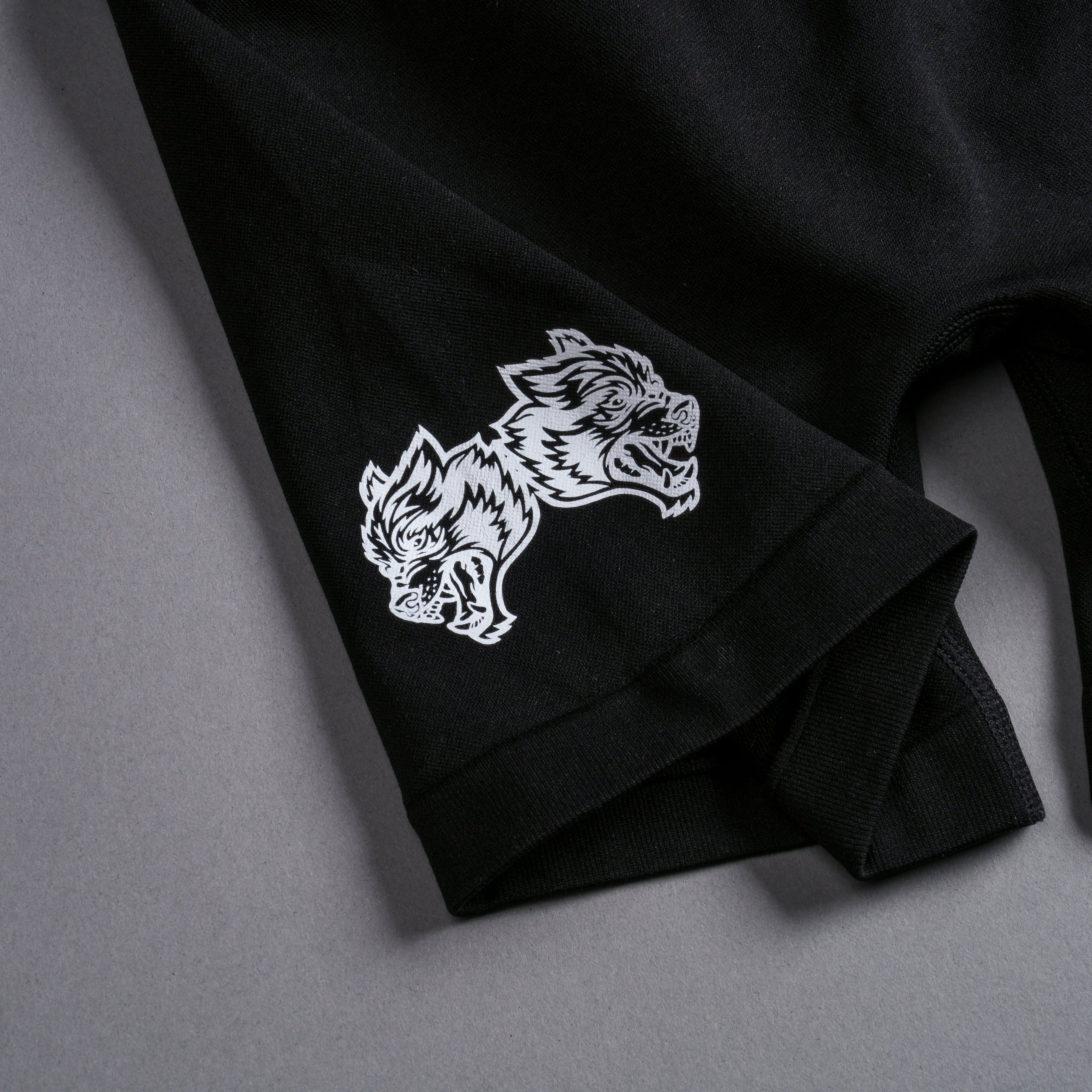 IYKYK Everson Seamless "Training" Shorts in Black — imagem 6