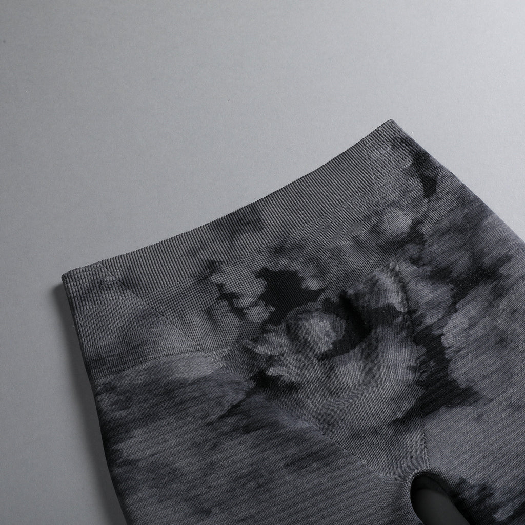 Dual Everson Seamless "Valencourt" Shorts in Black Ghost Clouds — imagem 7