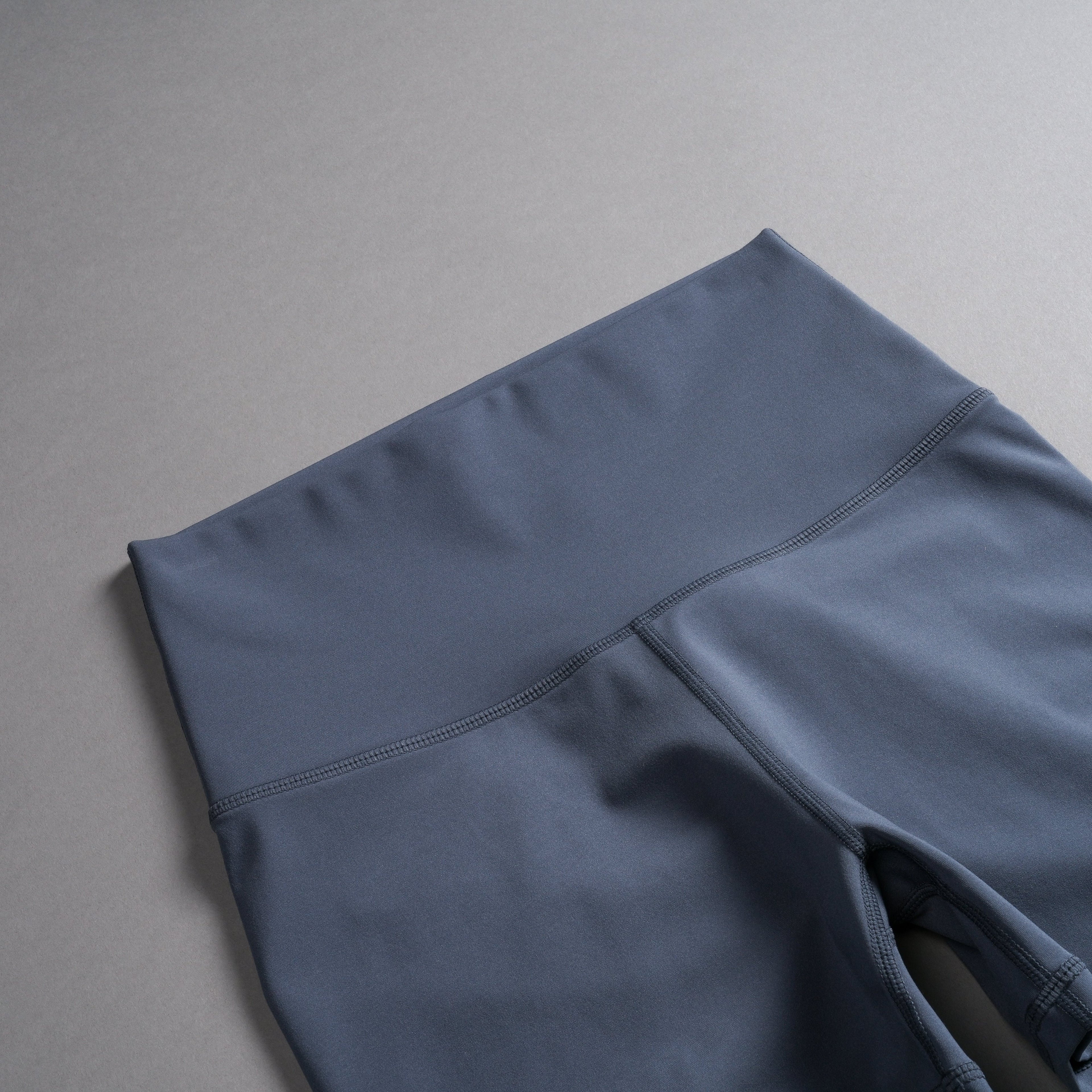Chopper V2 "Energy" Pump Shorts in Darc Blue — imagem 8