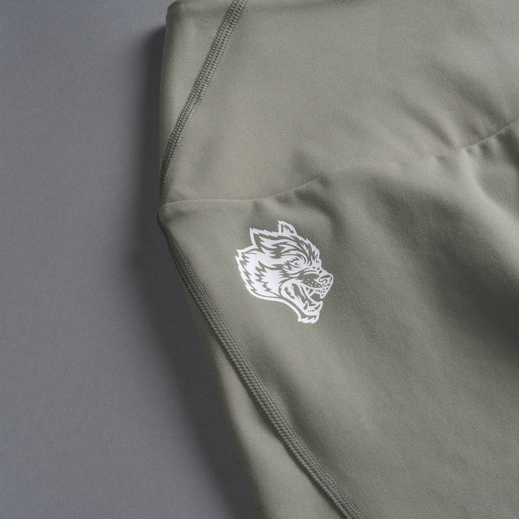 Chopper "Alexa" Energy Shorts in Owen Green — imagem 9