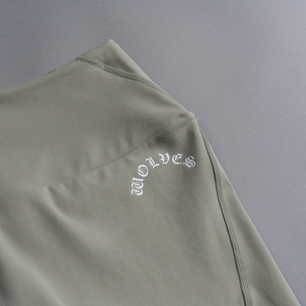 Chopper "Alexa" Energy Shorts in Owen Green — imagem 10