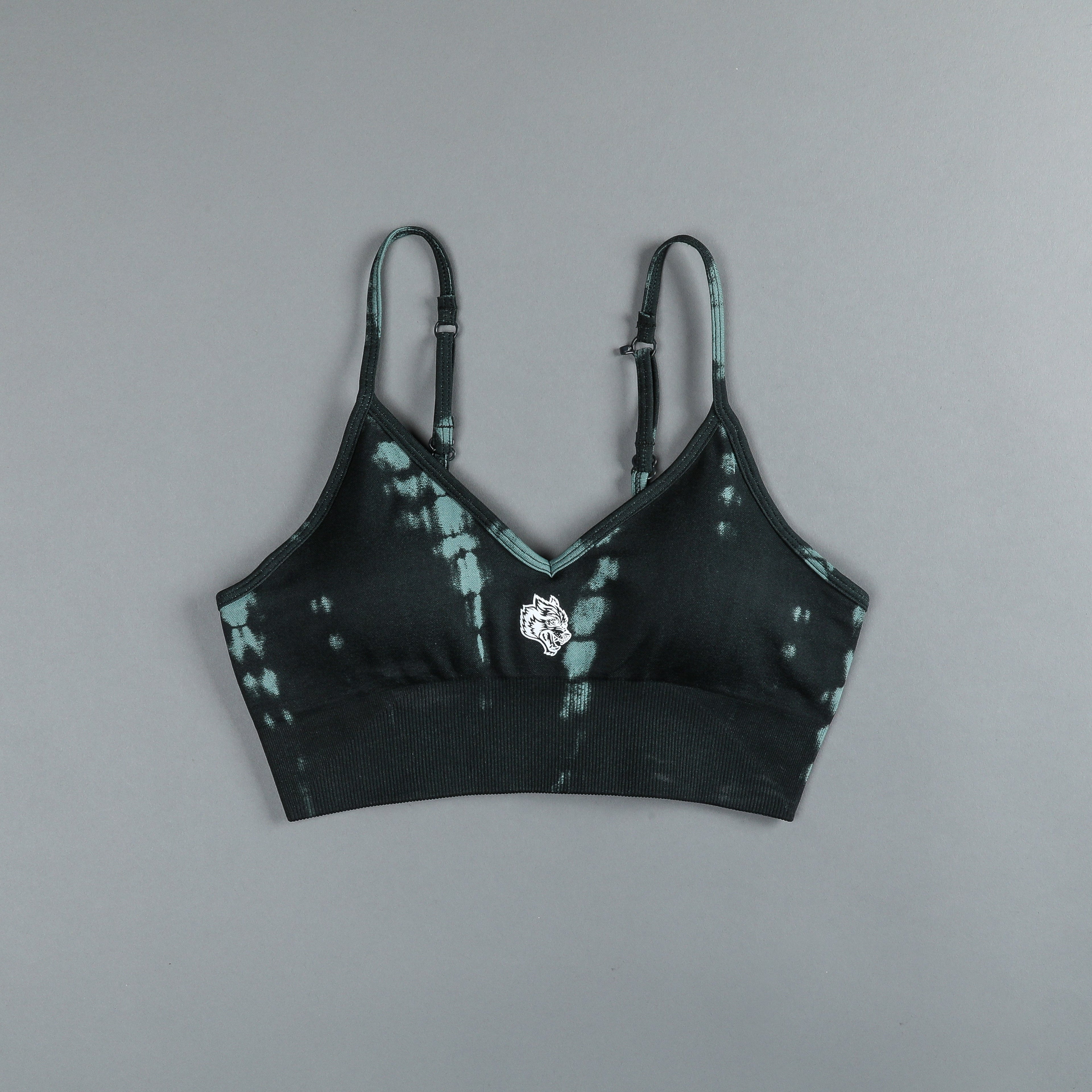 Lone "Everson Seamless" Sports Bra in Jade Green Serpent — imagem 3