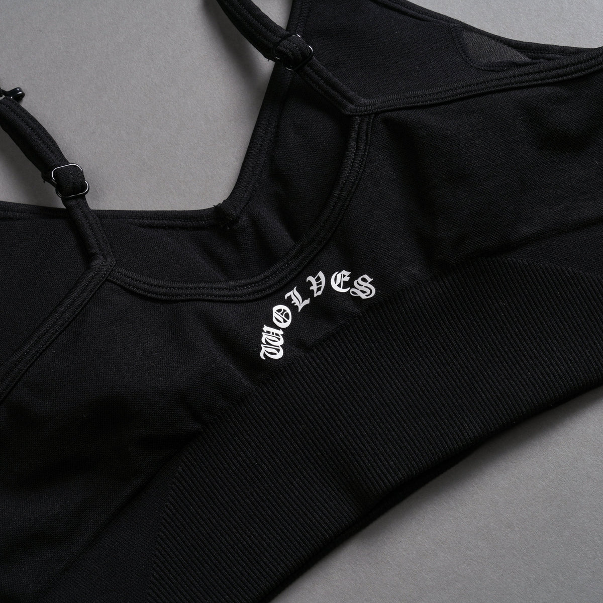 Wolf Chopper "Everson Seamless" Sports Bra in Black - imagem 9