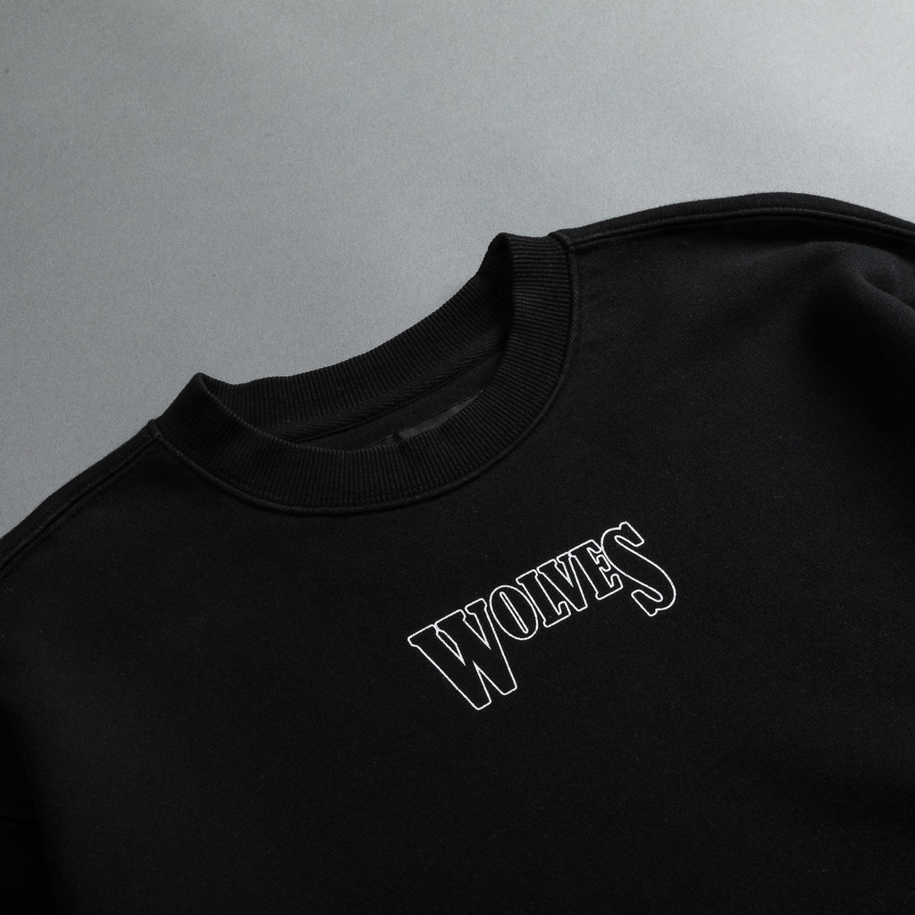 Eternal Flame Raglan (Cropped) Crewneck in Black - imagem 9
