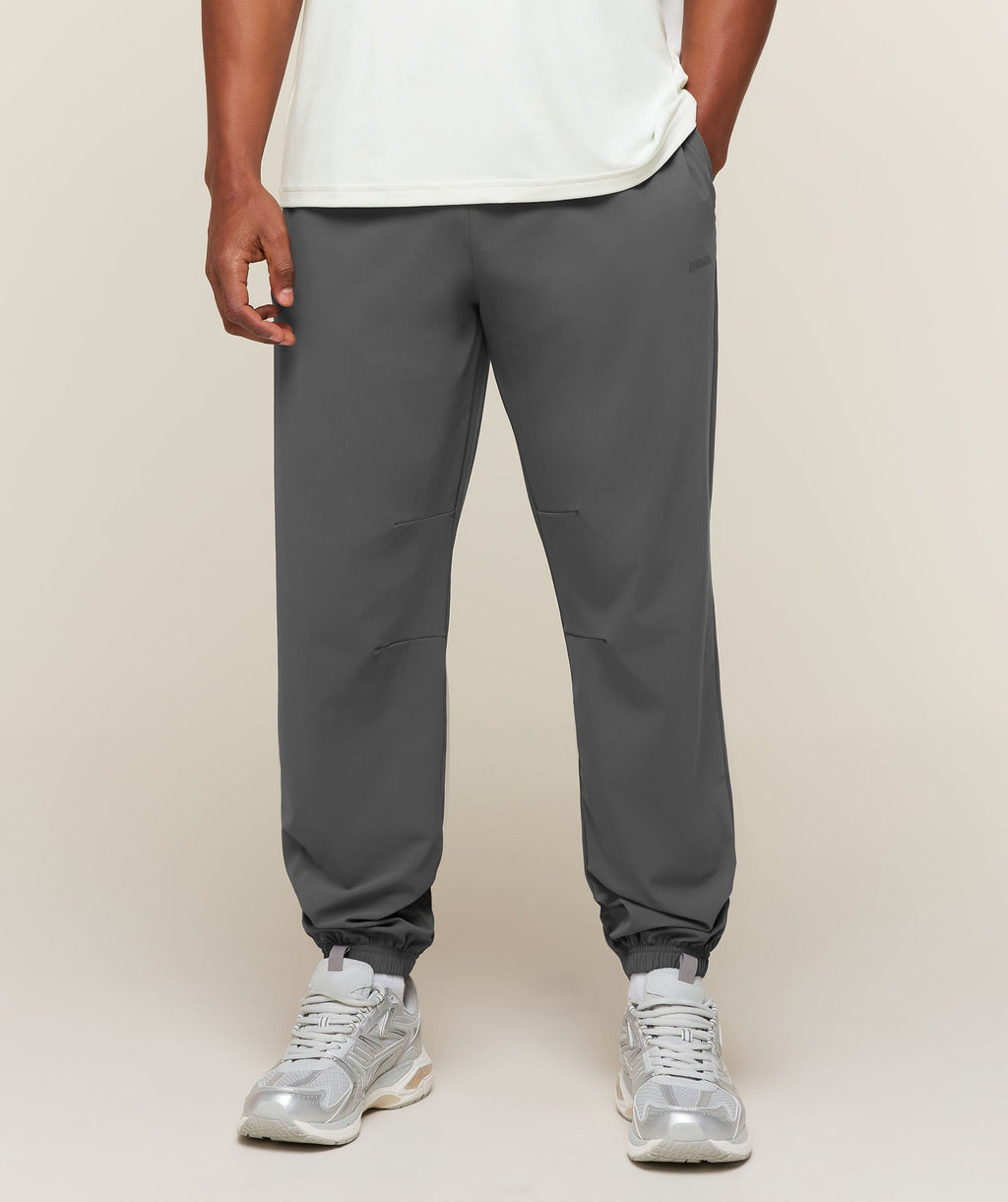 Campus Crest Cuffed Pants - Dark Grey — imagem 1