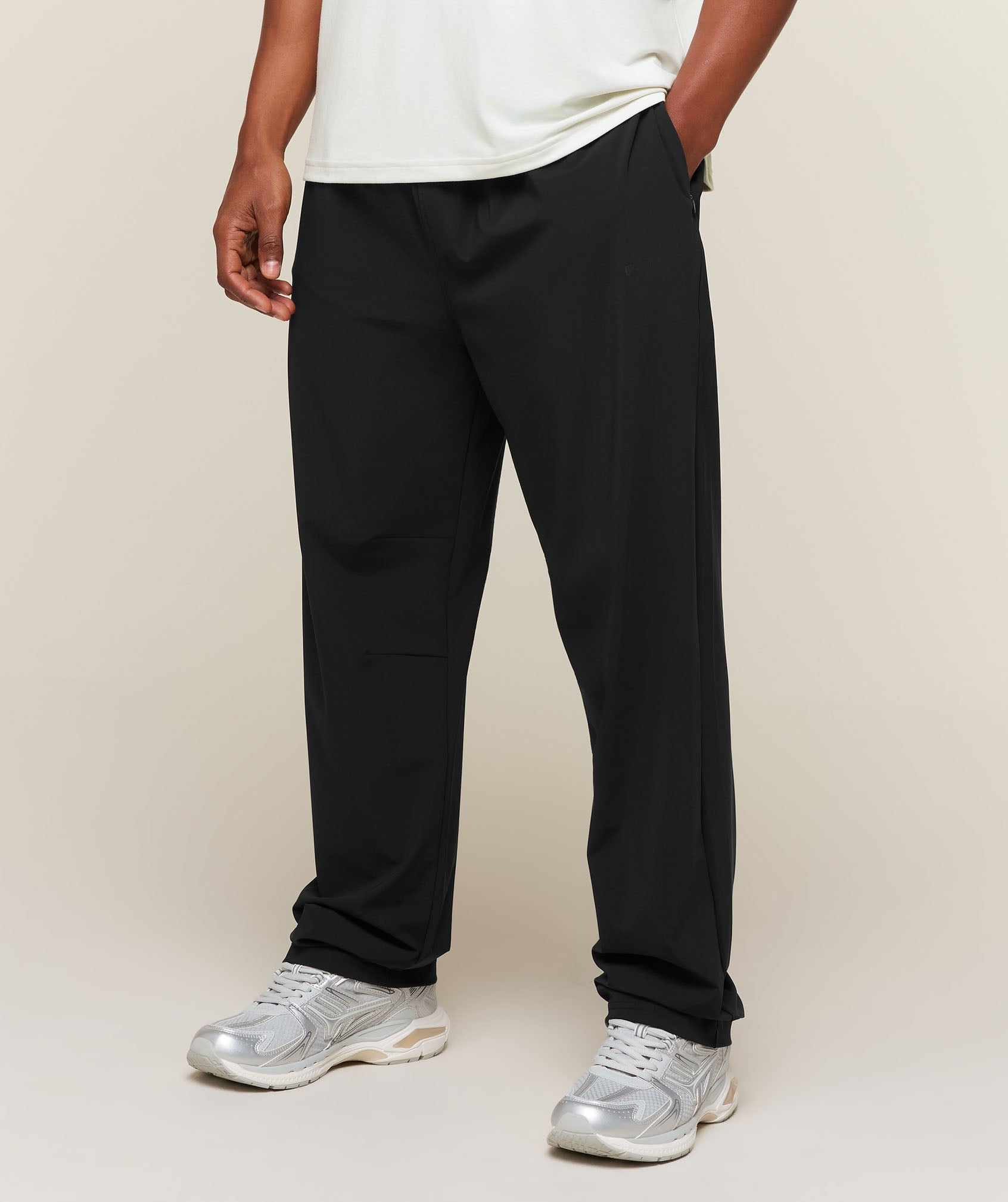 Campus Crest Oversized Pants - Black — imagem 3