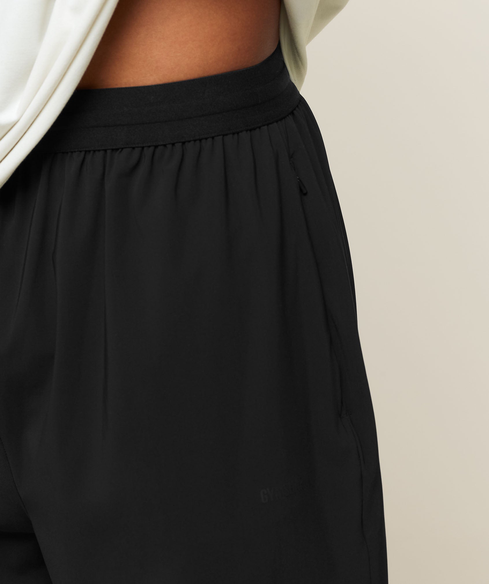 Campus Crest Oversized Pants - Black — imagem 5