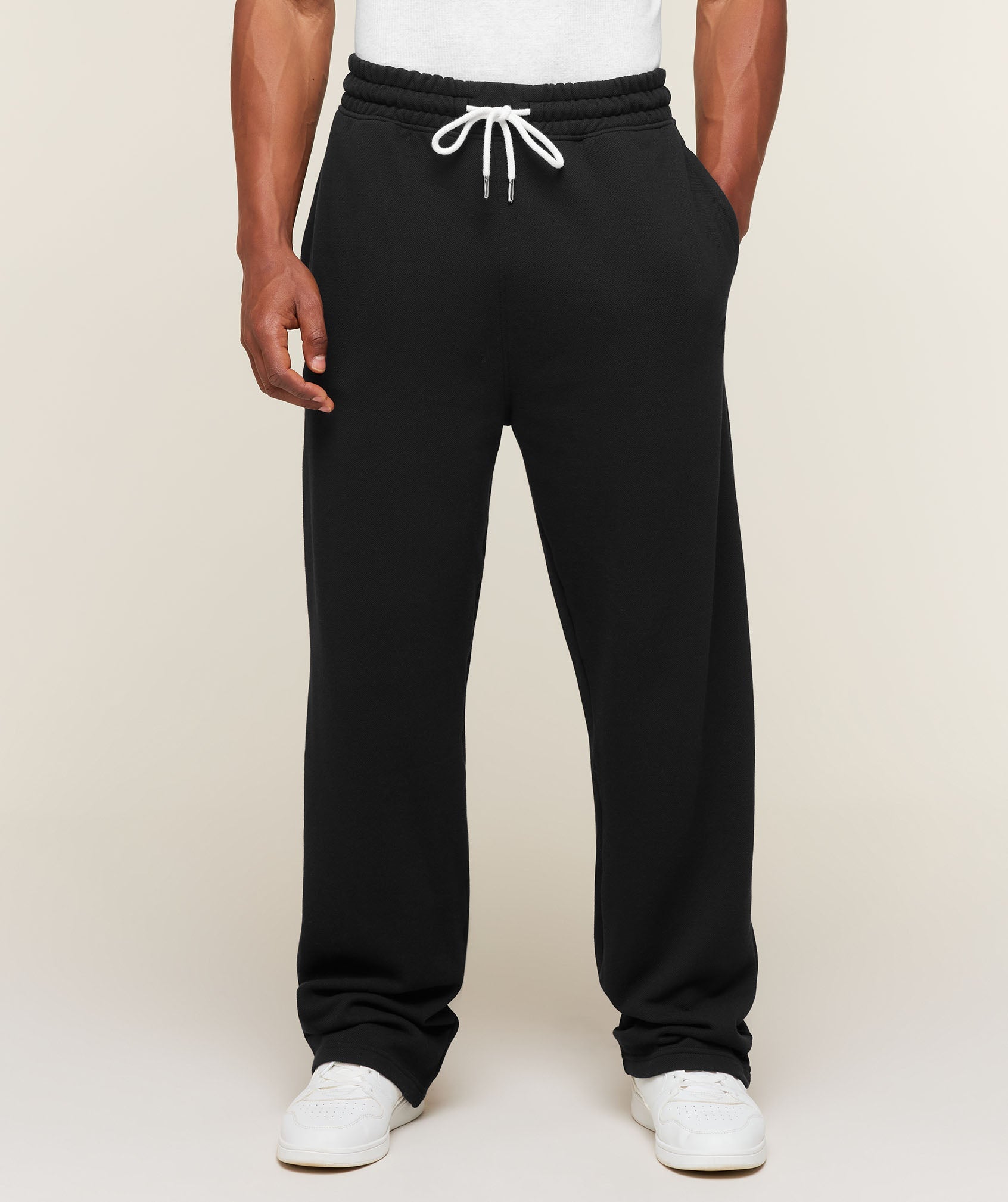 Campus Crest Wide Leg Joggers - Black — imagem 1